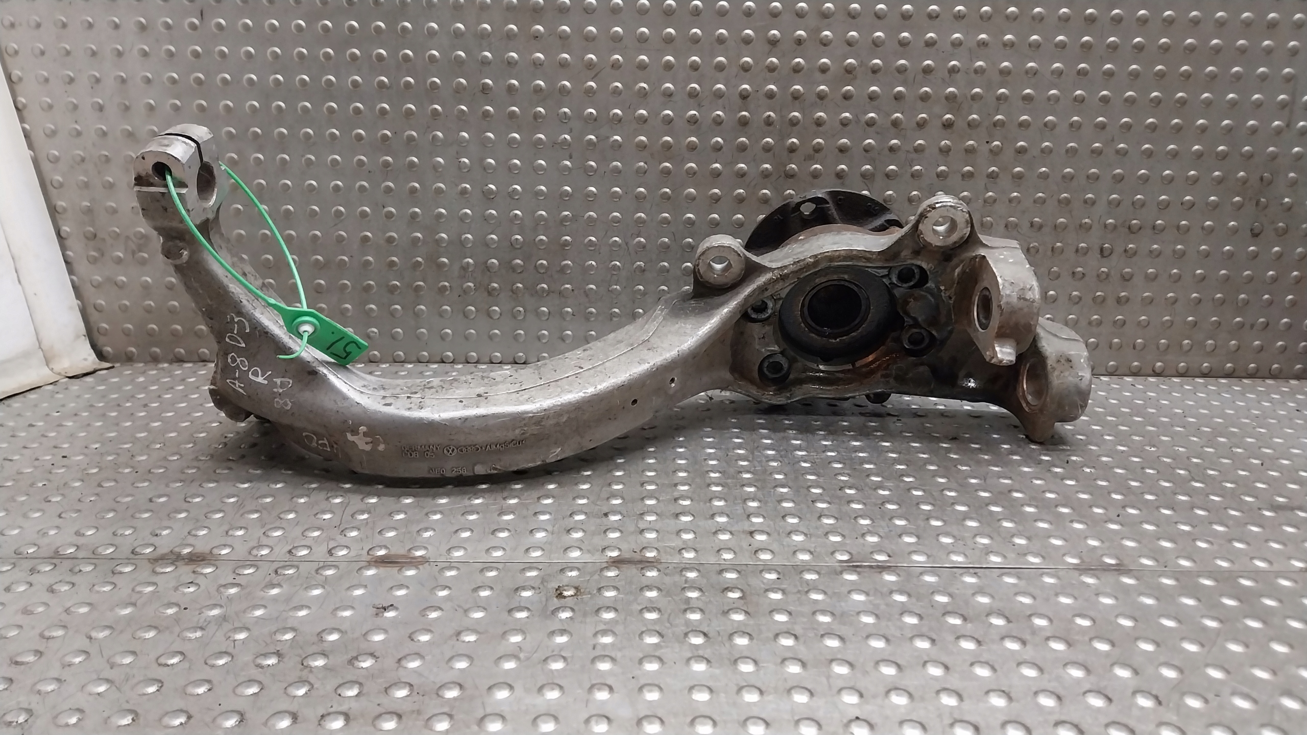 swing right front 4E0407258J 4E0258J AUDI A8 S8 D3 PHAETON 3D 4.2