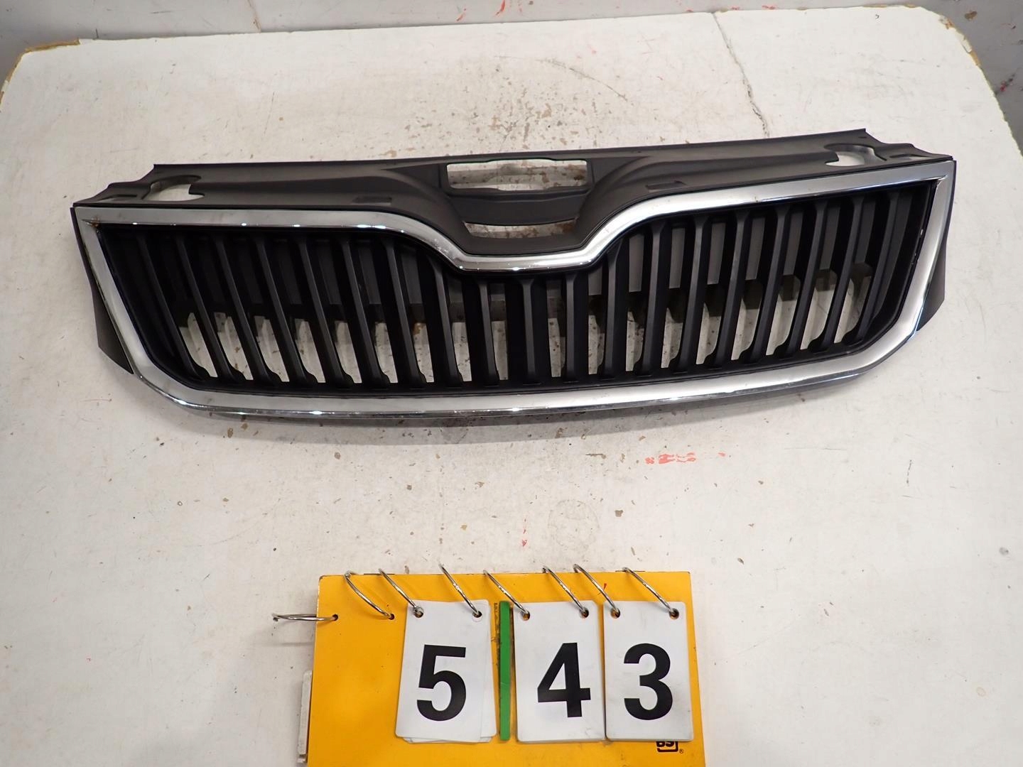 GRIGLIA SKODA RAPID 2012- 5JA853668