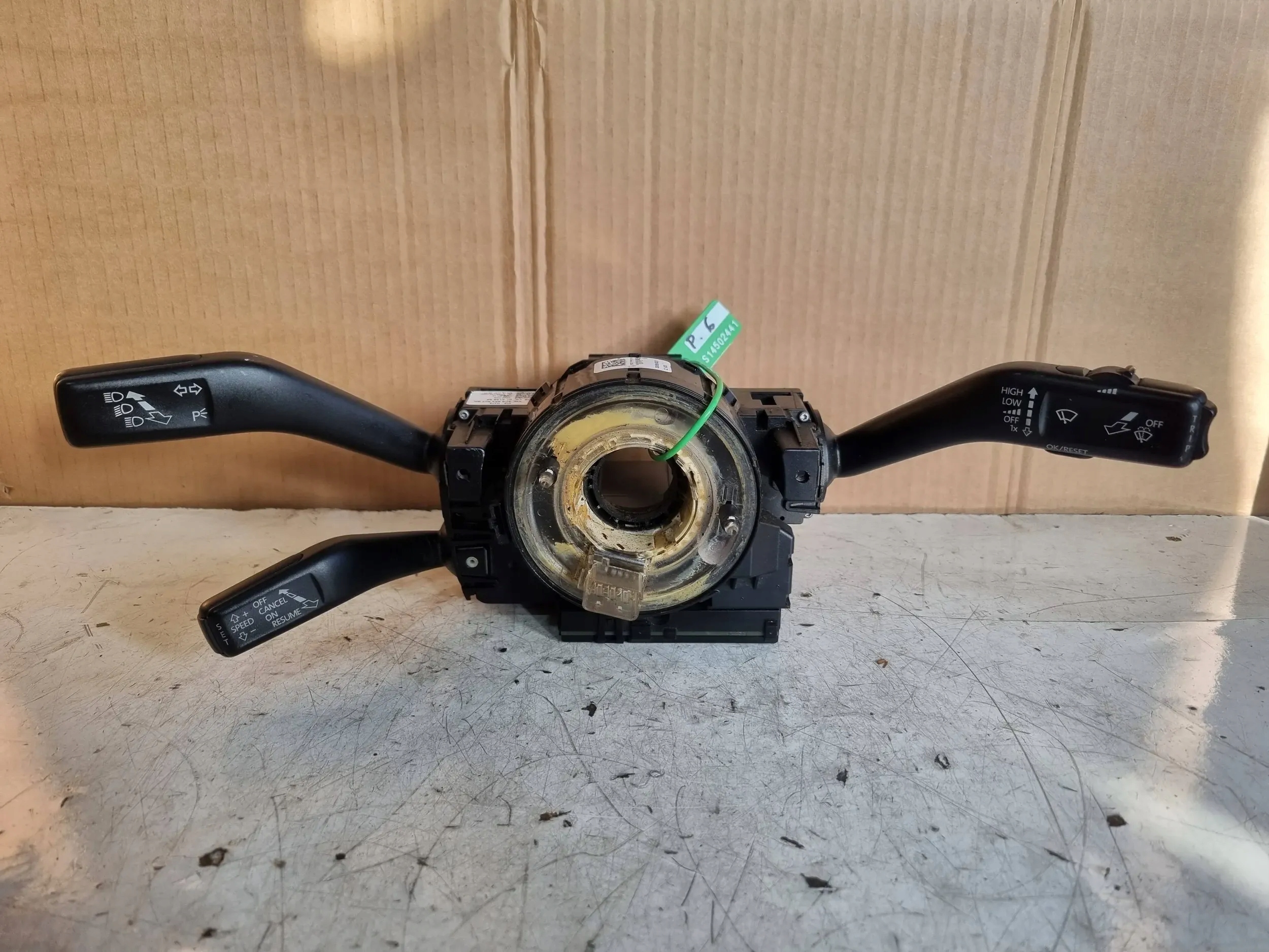 steering wheel levers and controls control ring 3C5953513S VW PASSAT B6