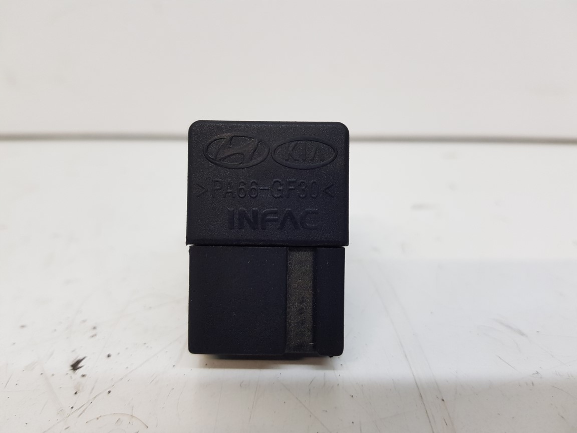HYUNDAI I40 sensor brakes 2011