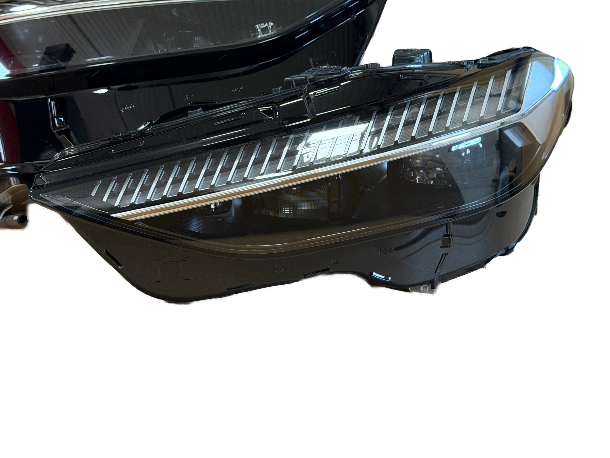 AUDI A5 B10 lights front MATRIX 8B3941035AB