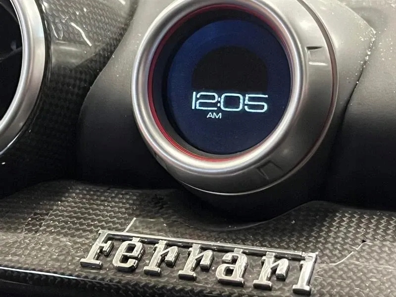 FERRARI CALIFORNIA T 305995