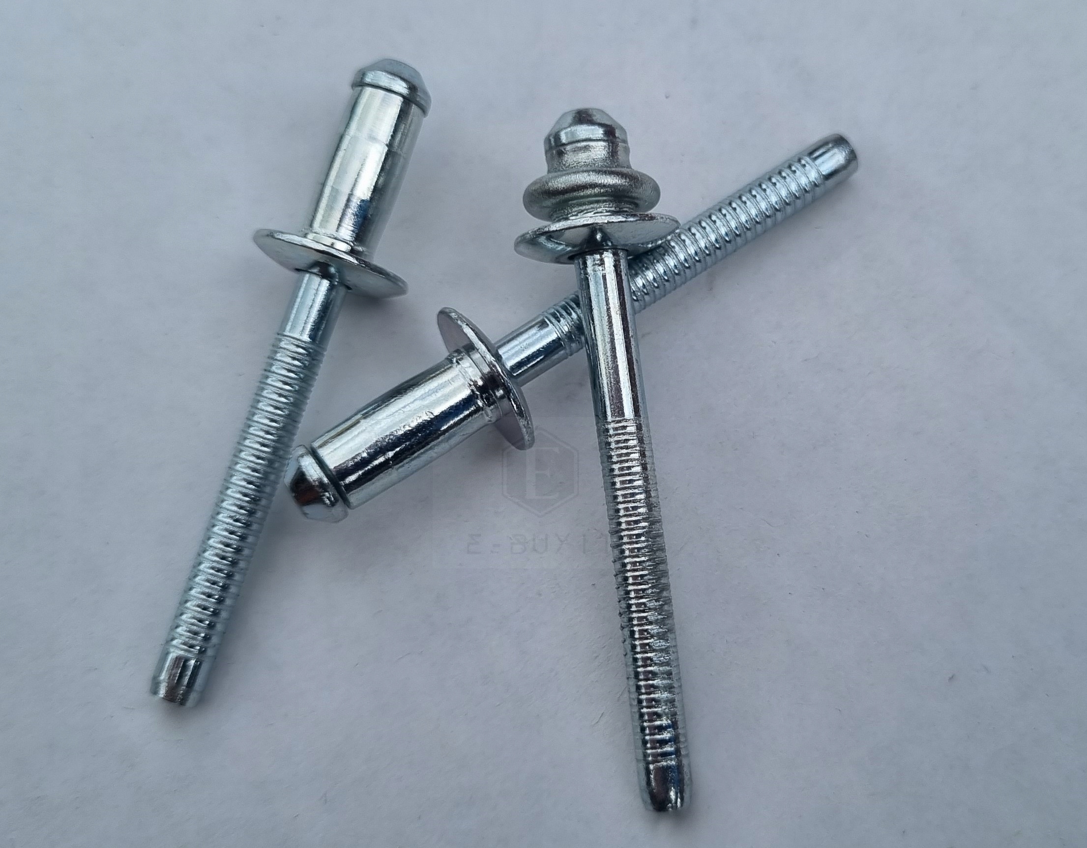 

Nit stalowe 6.4x17 grube przemysłowe zakres 1-6mm