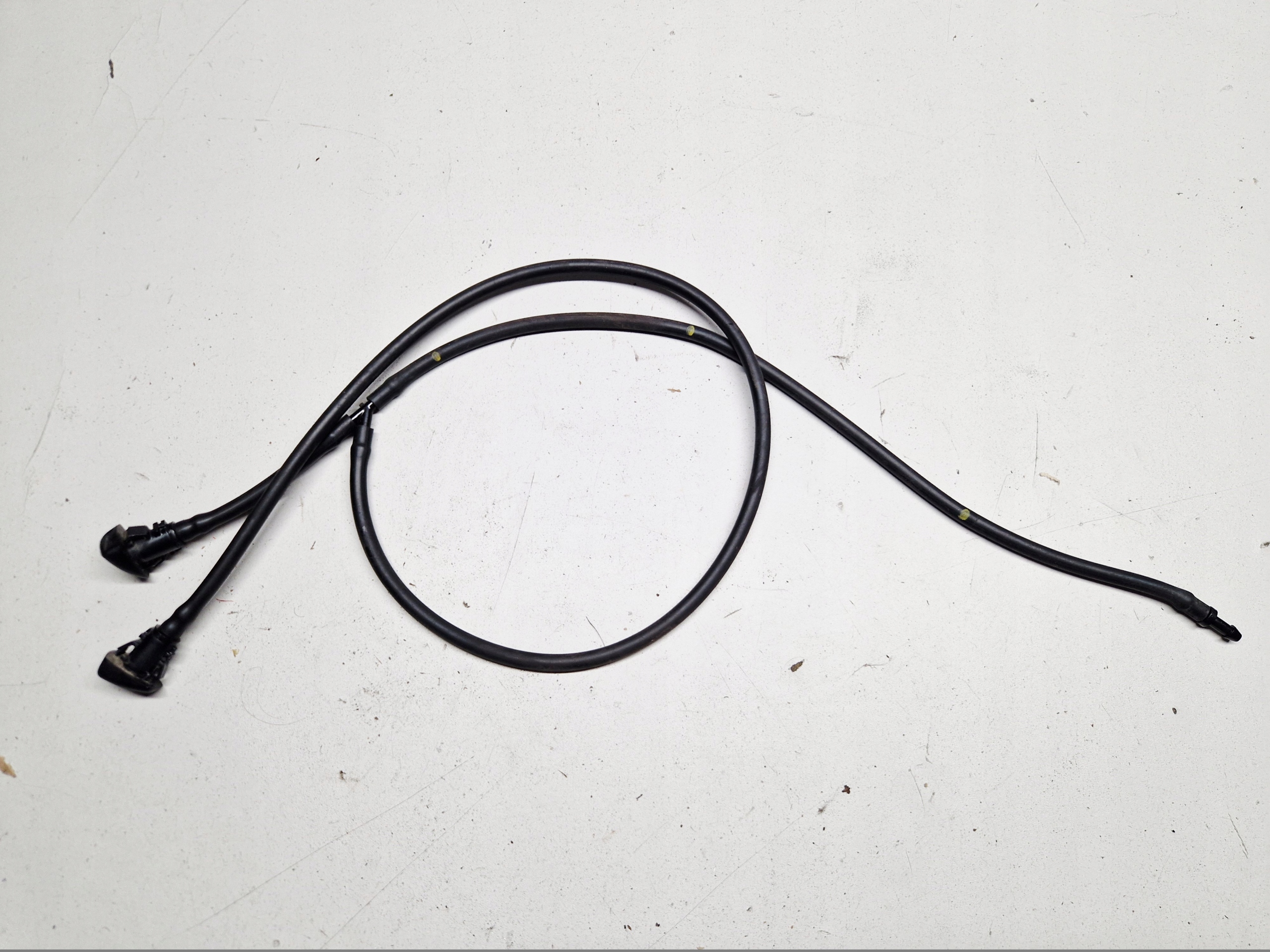 HYUNDAI KONA II 2 2024 washers windows PRZEDNIEJ