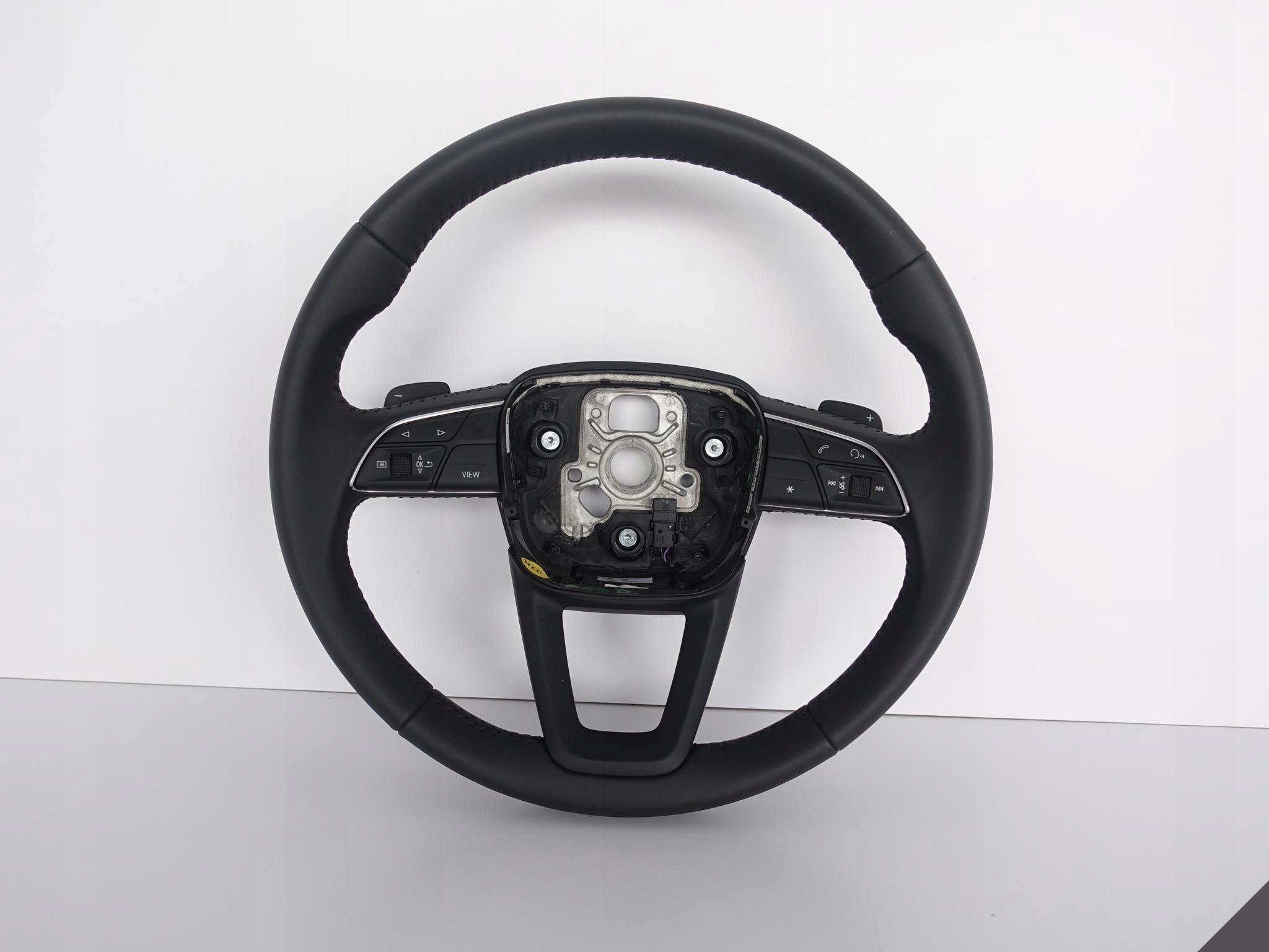 AUDI Q7 II 4M0 Q8 4M8 LENKRAD MULTIFUNKCYJNA