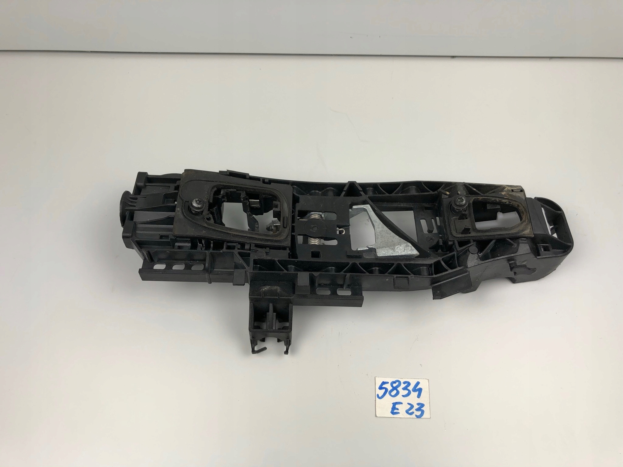 bracket holder handles right rear part MERCEDES C W205 A0997601800