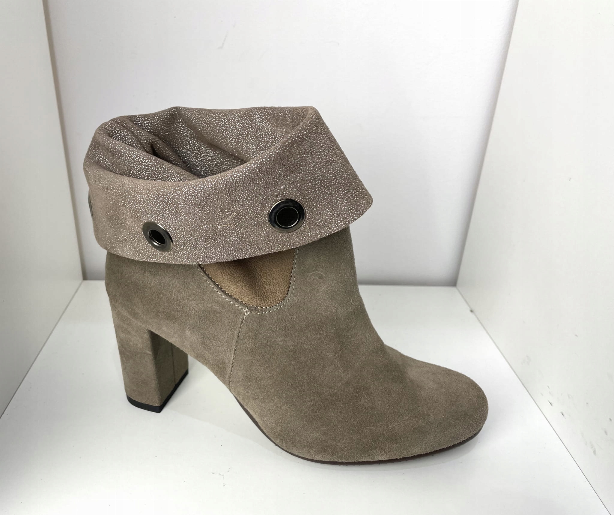 Dámské kotníkové boty Higo kůže 1800 Béžová 40