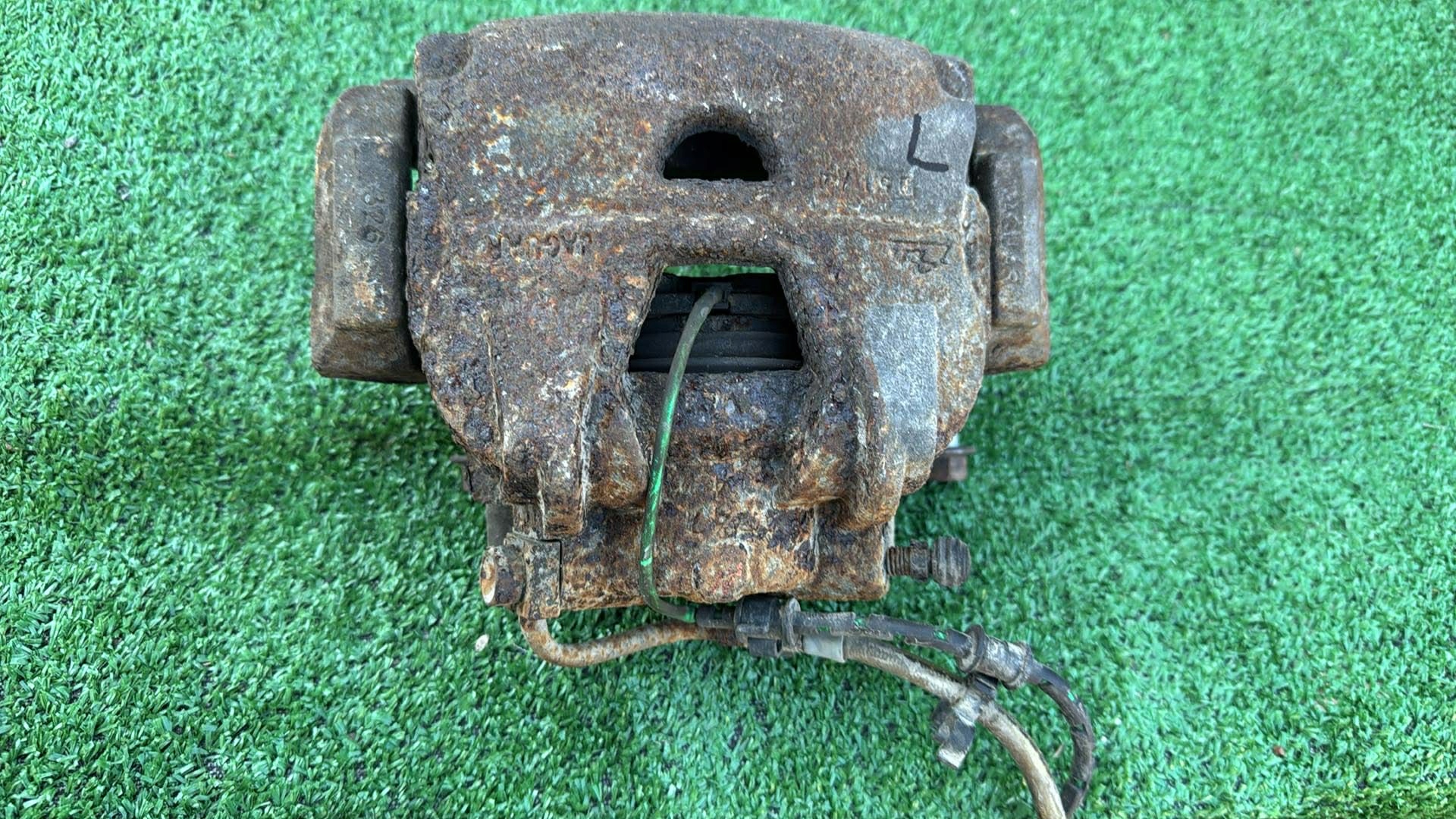 caliper brake left front front JAGUAR XF 2.2 D LIFT