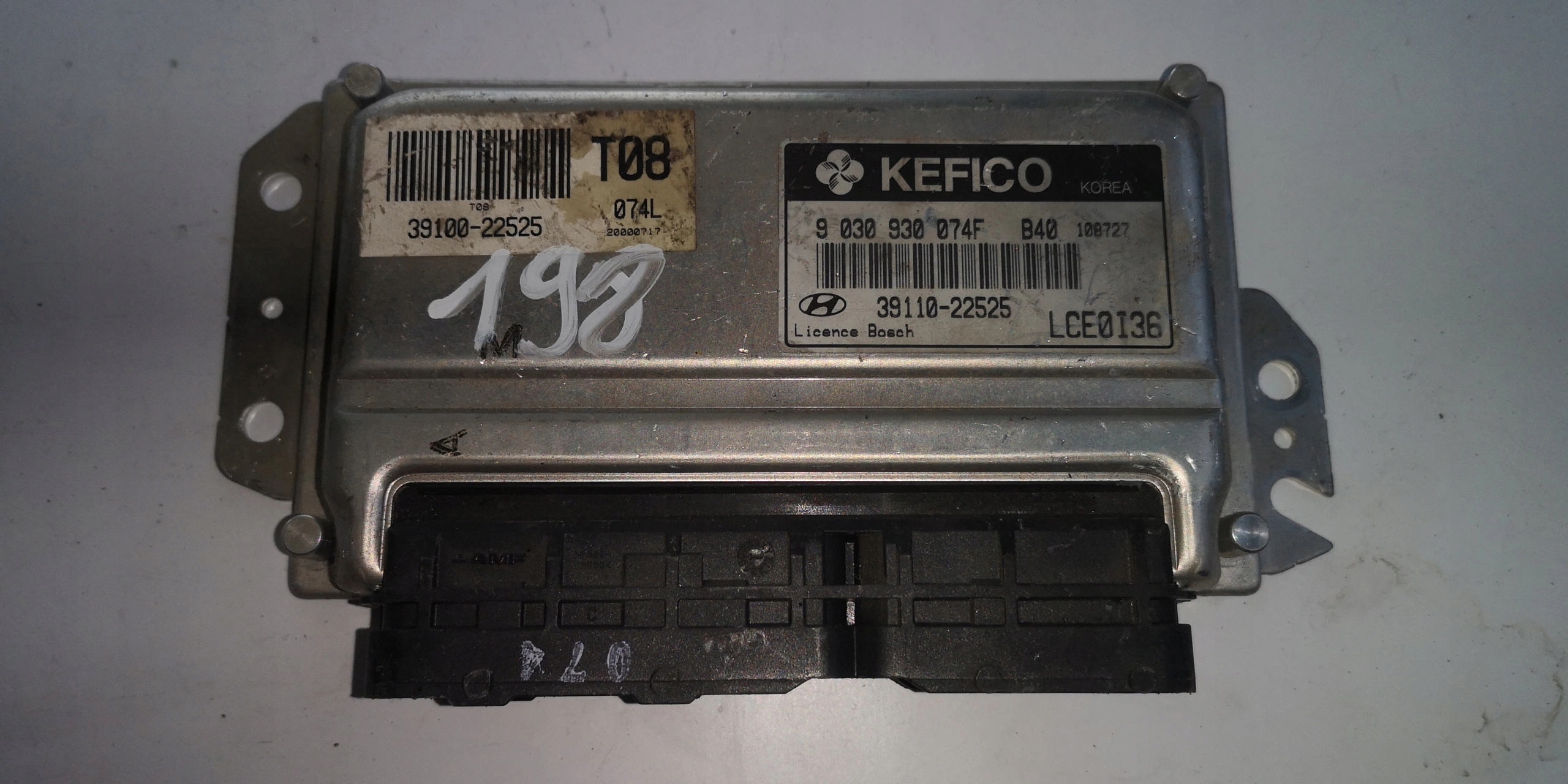 computer ECU HYUNDAI ACCENT 39110-22525 9030930074