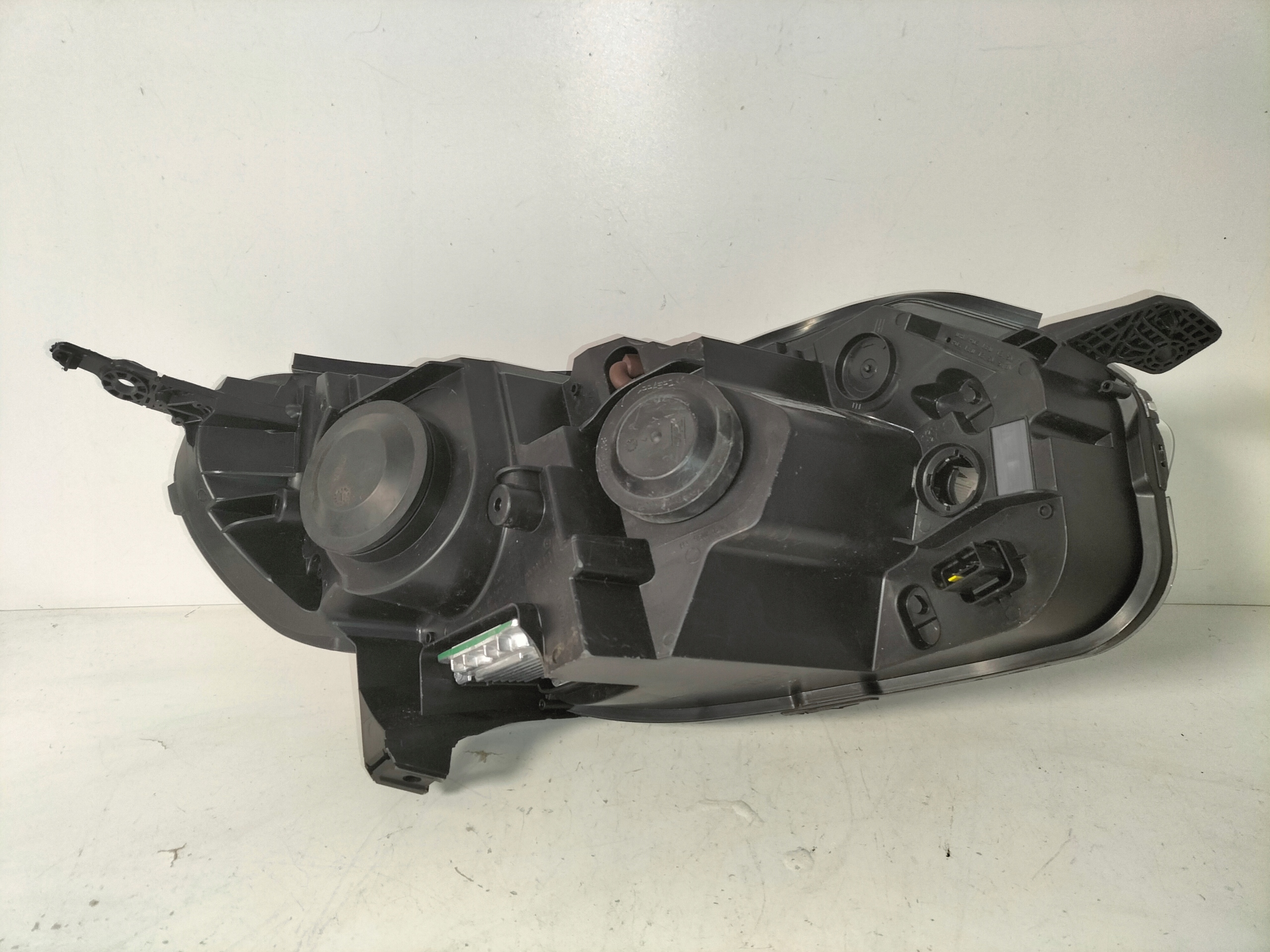 light front reflektor left TOYOTA PROACE II 16- XENON