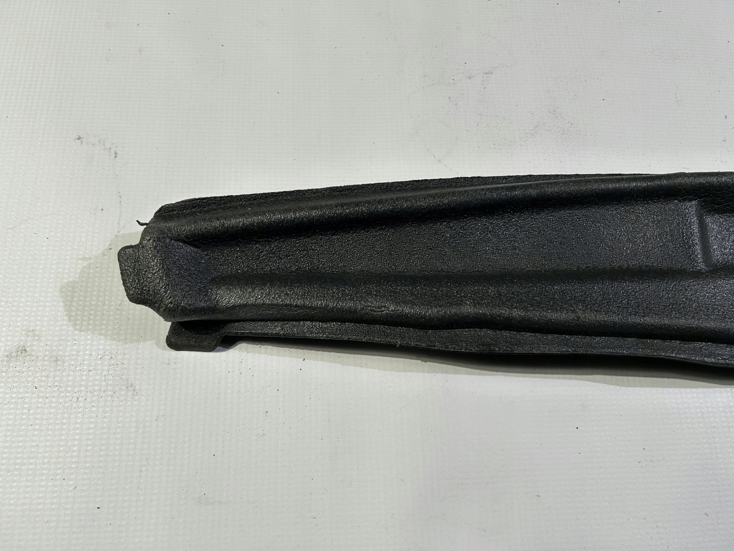 Pianka Insonorisation Aile Gauche Gauche Chrysler Pacifica 2017
