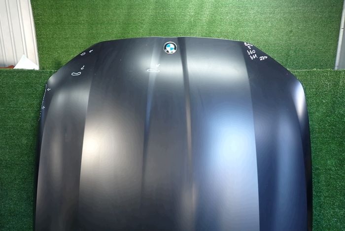BMW G60 G61 5 23- motorháztető