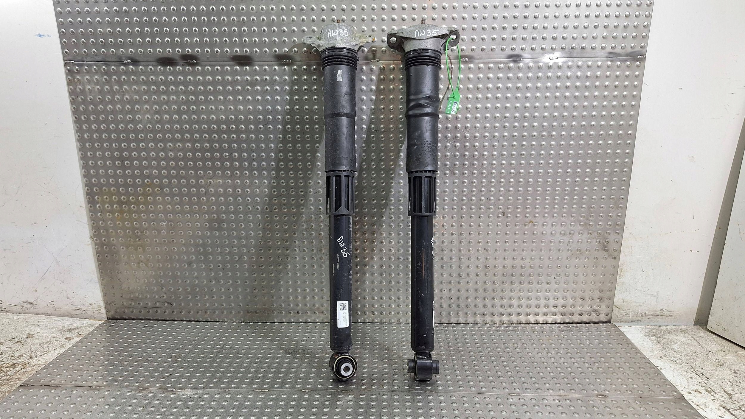 shock absorber right left rear part KPL 5QA512011AP VW TOURAN II 5TA