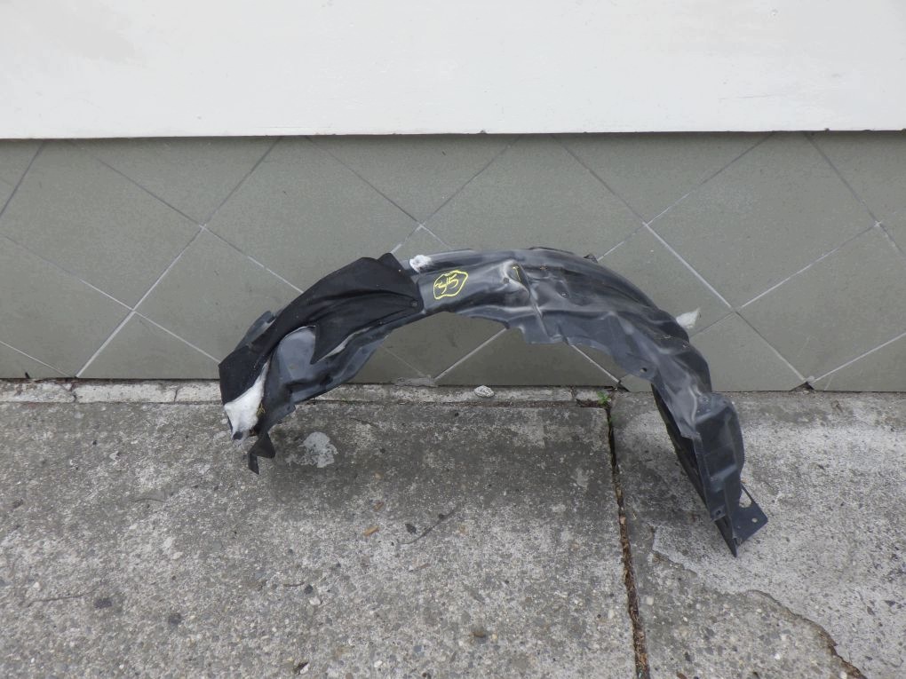 MITSUBISHI ASX 10- mudguard left front