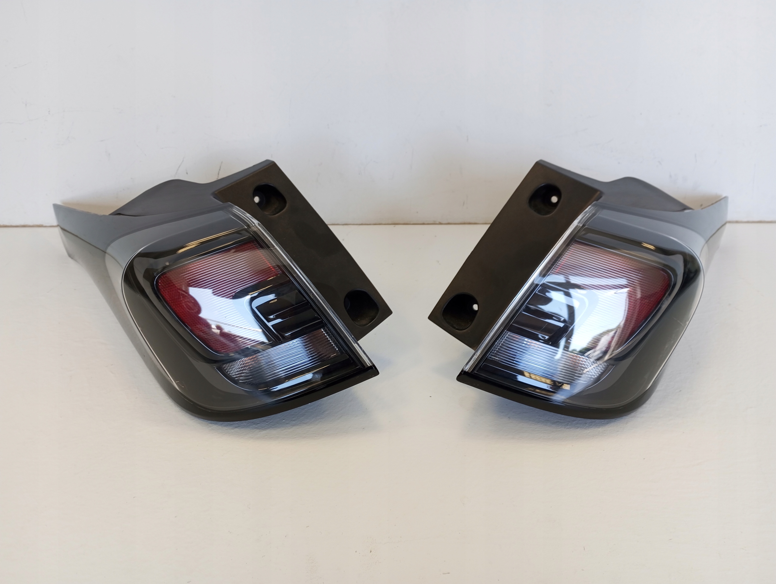 light rear part rear OPEL CROSSLAND LIFT BLACK EDITION