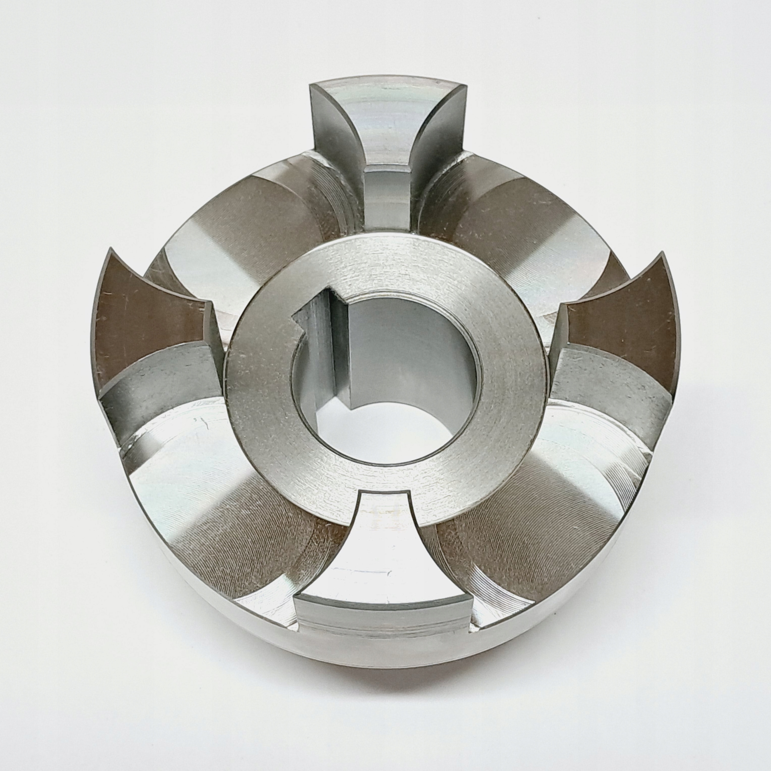 Spojka průměru 105 mm s otvorem fi35 w10 polovina fi105 L140