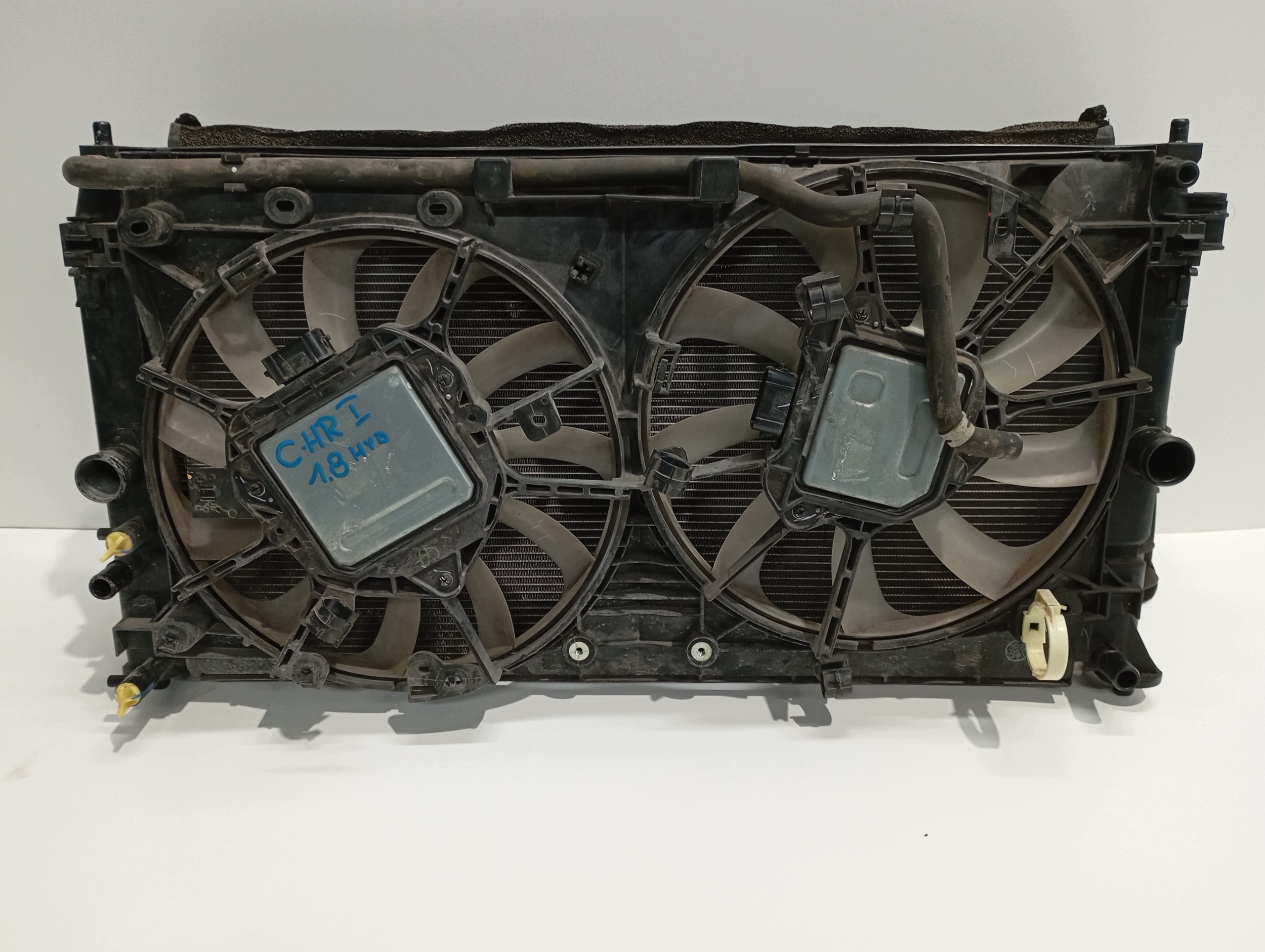 radiatore Radiatore / Raffreddatore TOYOTA CHR e 1,8HYB