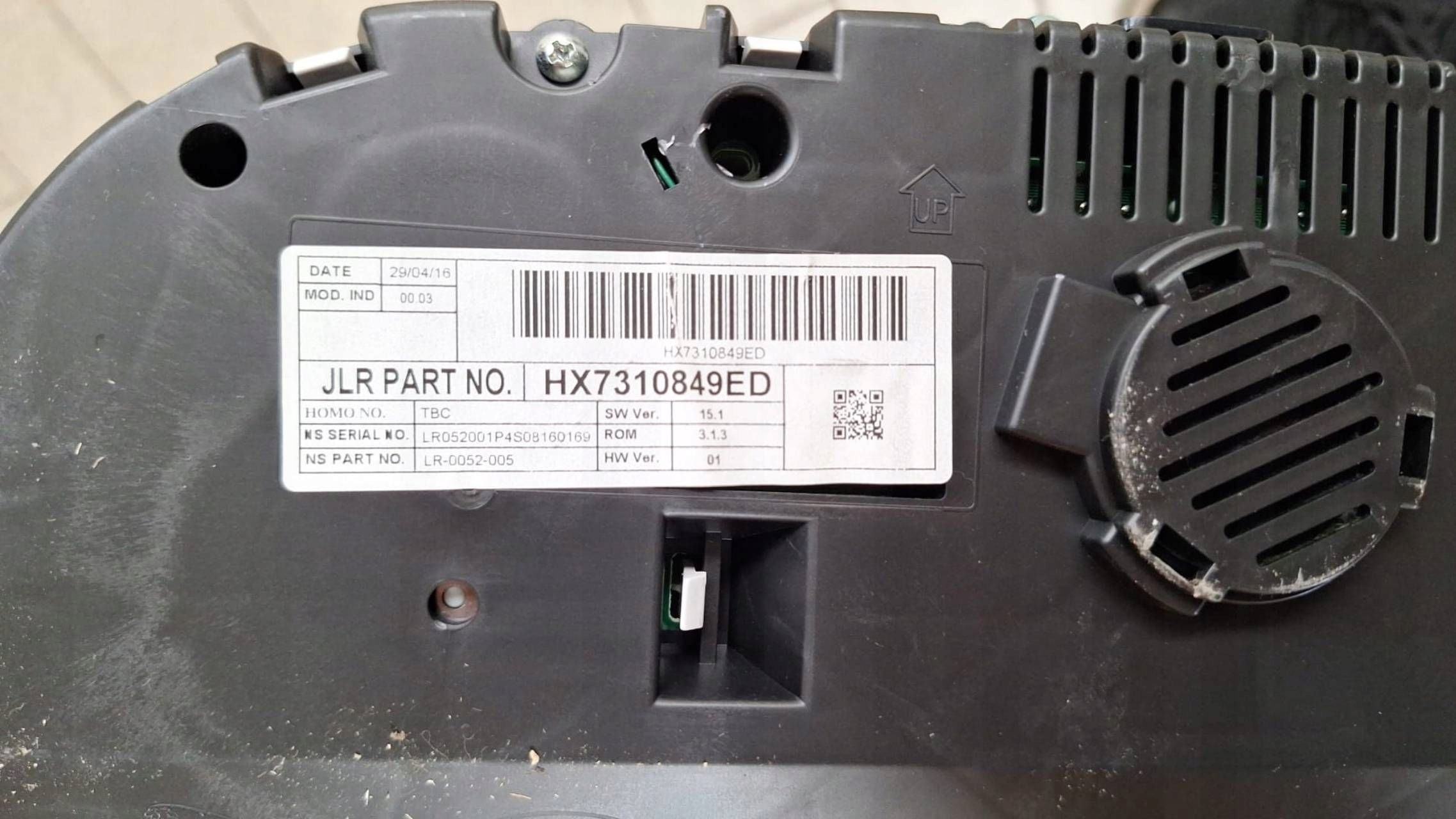dials Jaguar XF X250 HX7310849ED