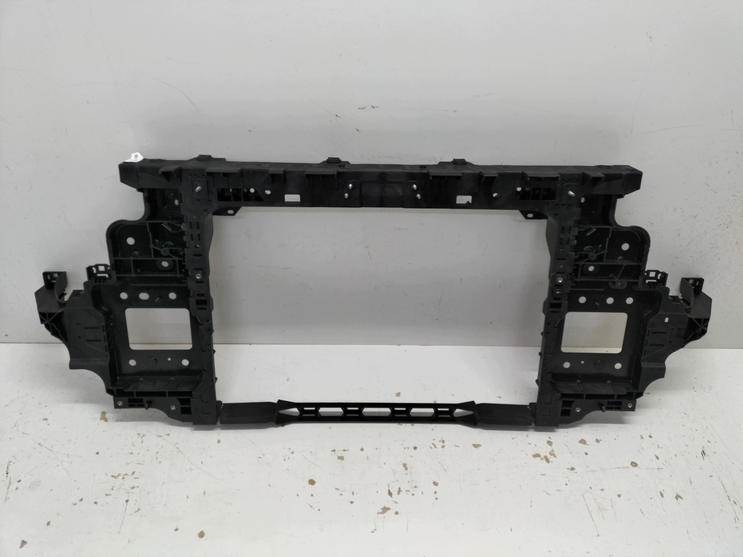 support panel for radiators pillar iron front KIA EV3 QV 24- niezakuty u gory