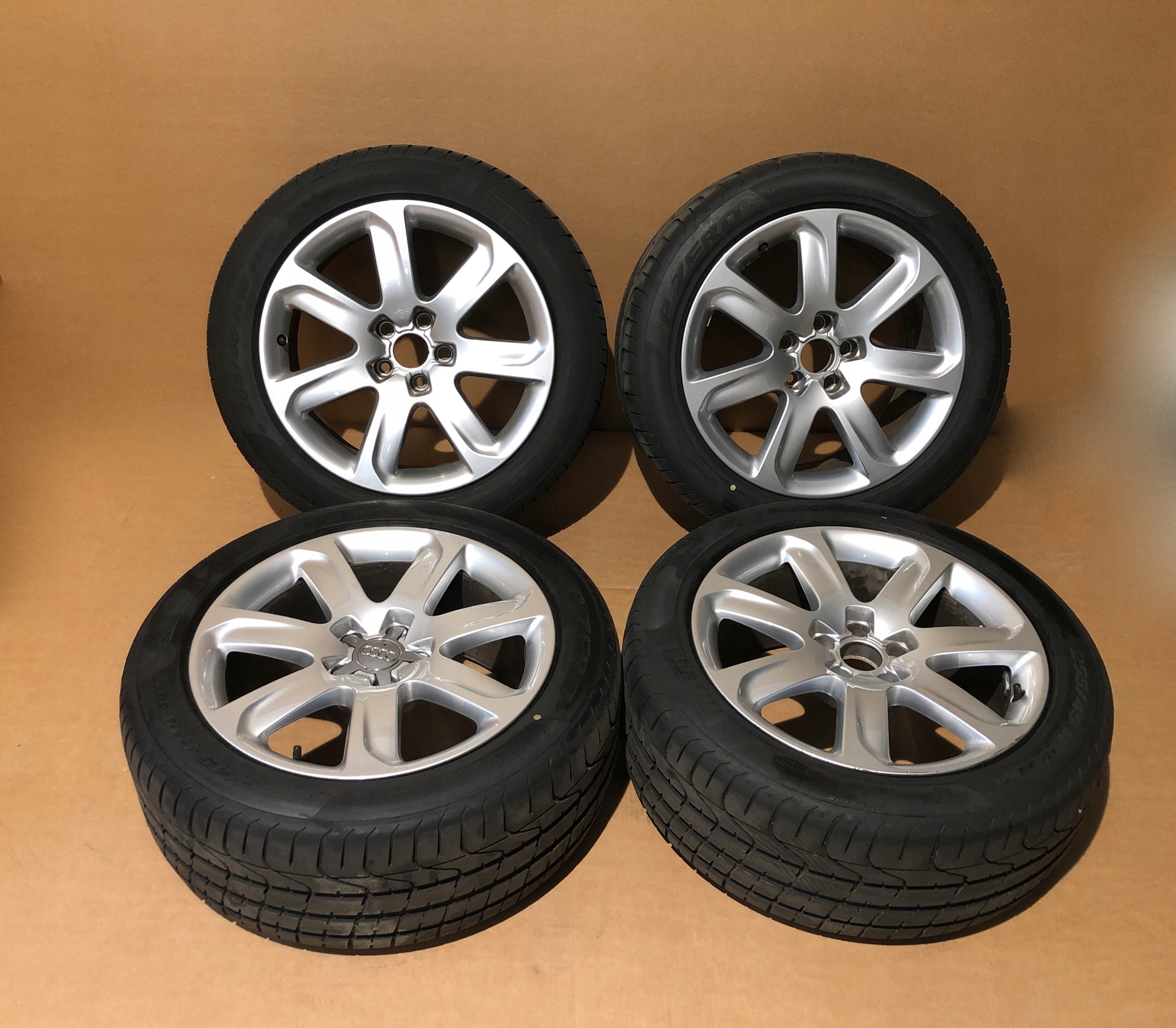 AUDI A7g PIRELLI ДИСКИ КОЛЕСА 2555r18