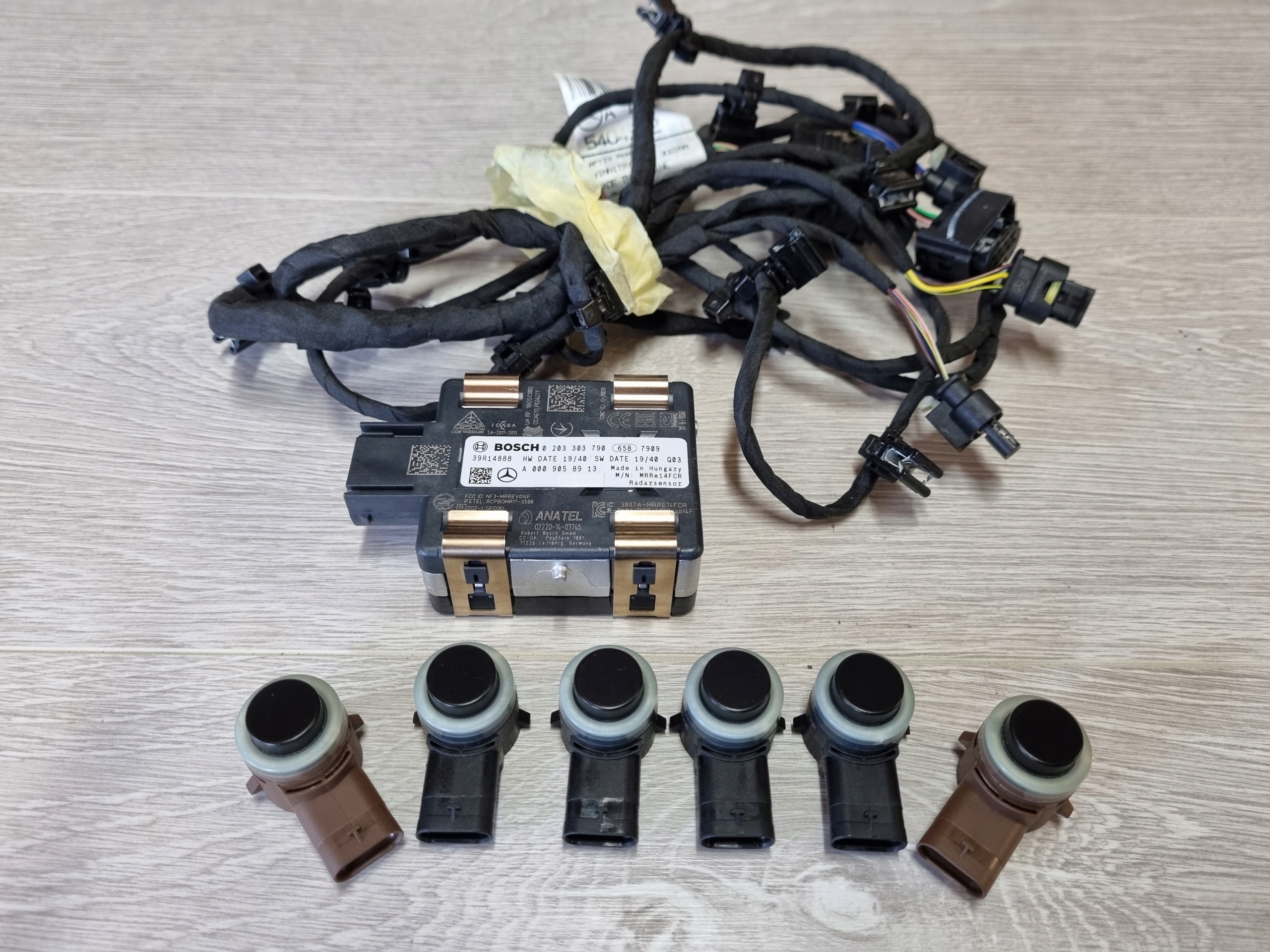 A0009055504 A0009055604 - Жгут проводов PDC передний Mercedes CLA W118 A1185404502