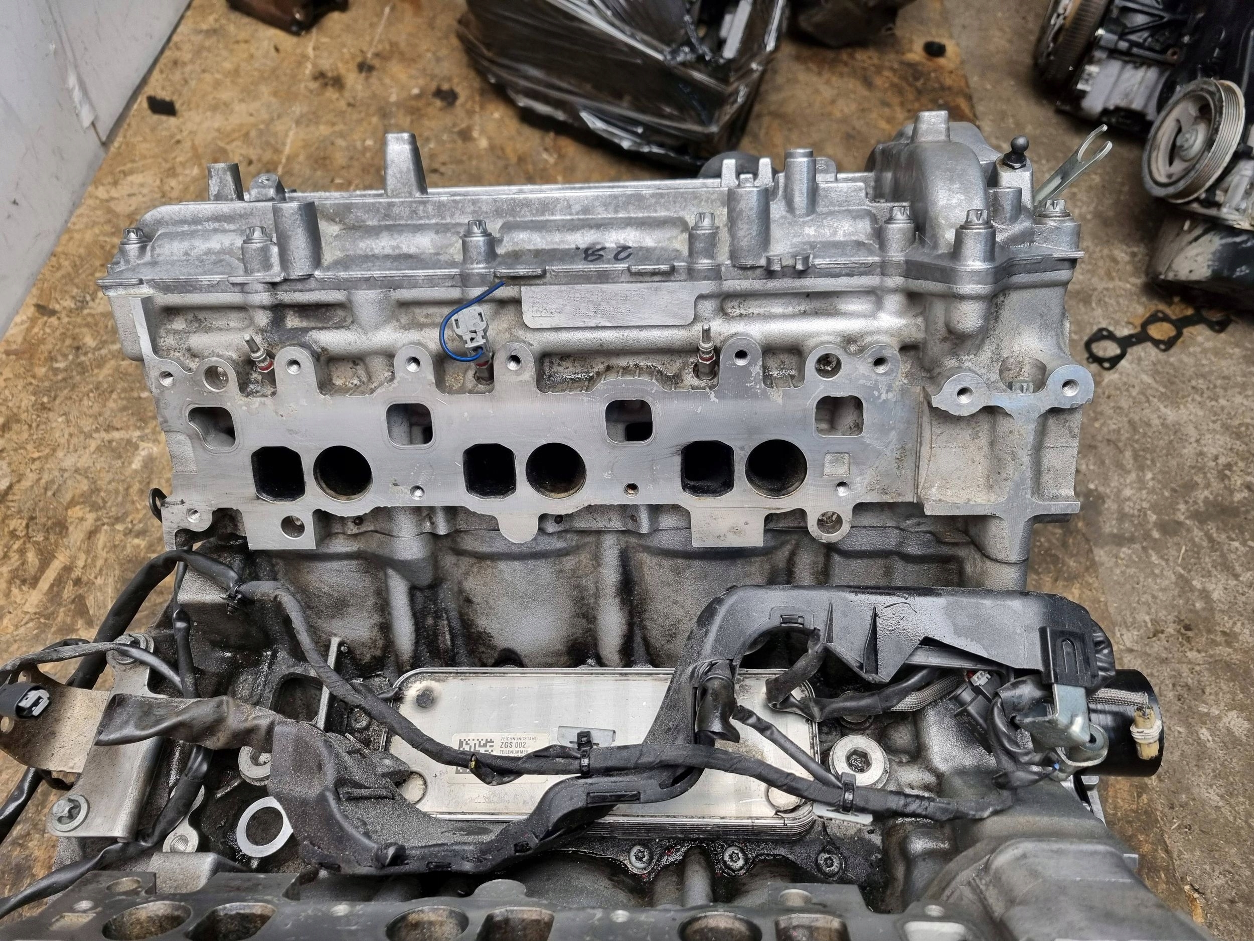 engine 642940 MERCEDES ML 320 W164 GL 350 X164 3.0 CDI 224KM unprotected pillar