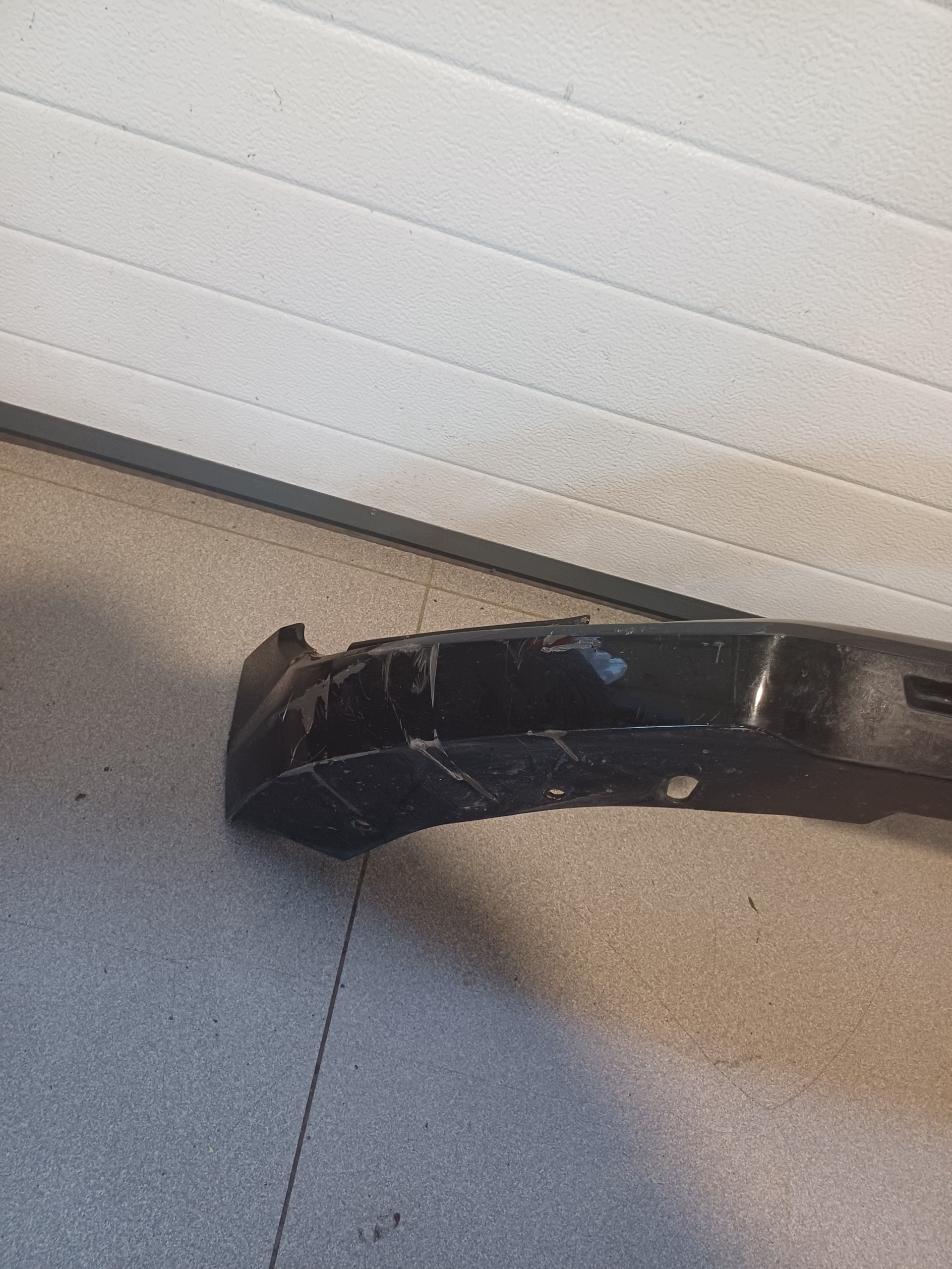 SPOILER of a bumper front front RENAULT MEGANE 5 V E-TECH 106892