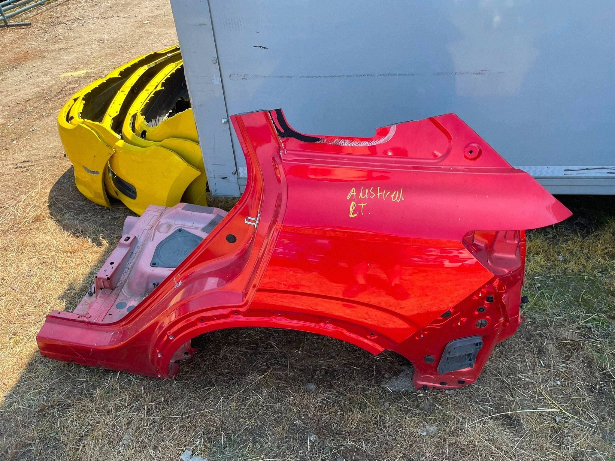 quarter rear fender bodywork rear part side left Renault Austral BIXPA