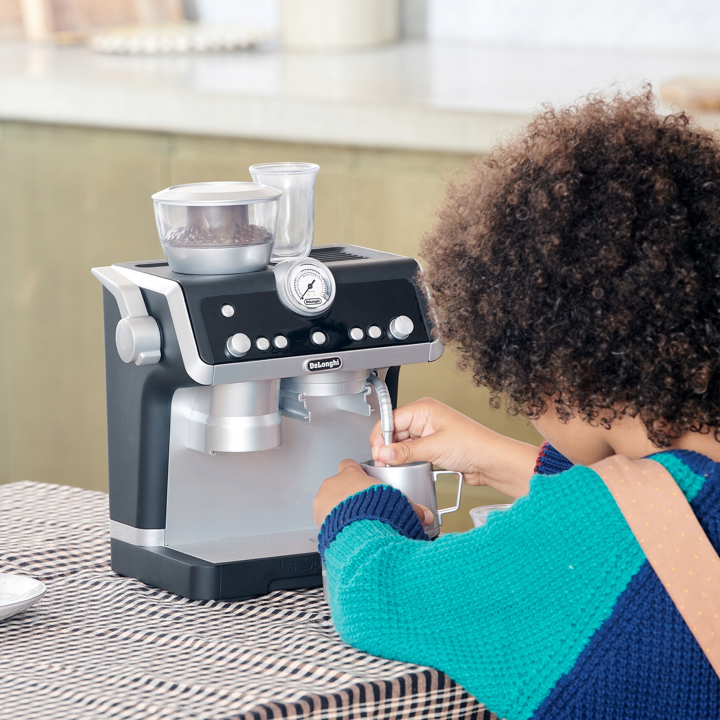 EKSPRES DO KAWY ZABAWKOWY DELONGHI CASDON Seria DeLonghi