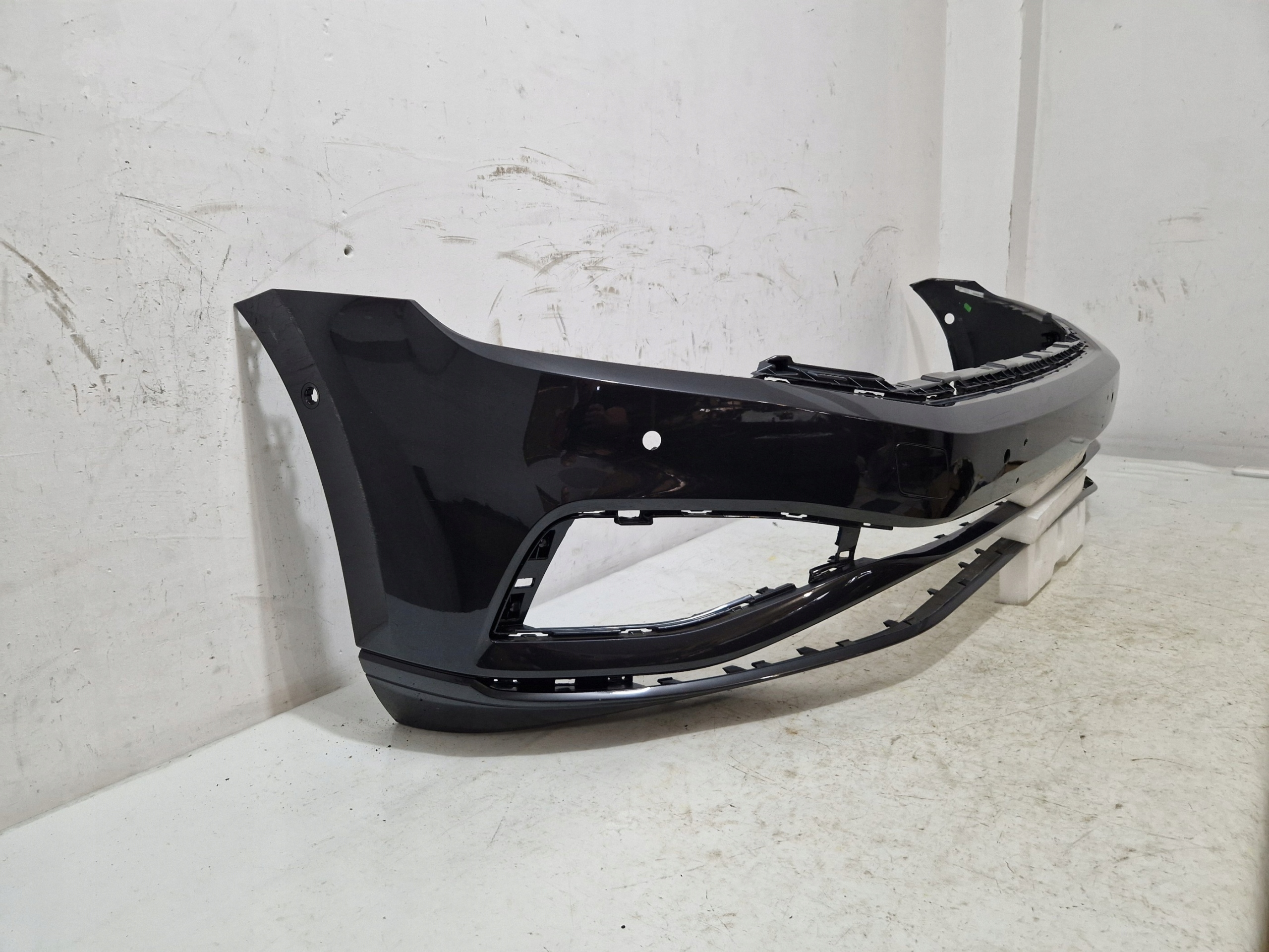* VW PASSAT B8 LIFT bumper front front PDC 3G0807221E