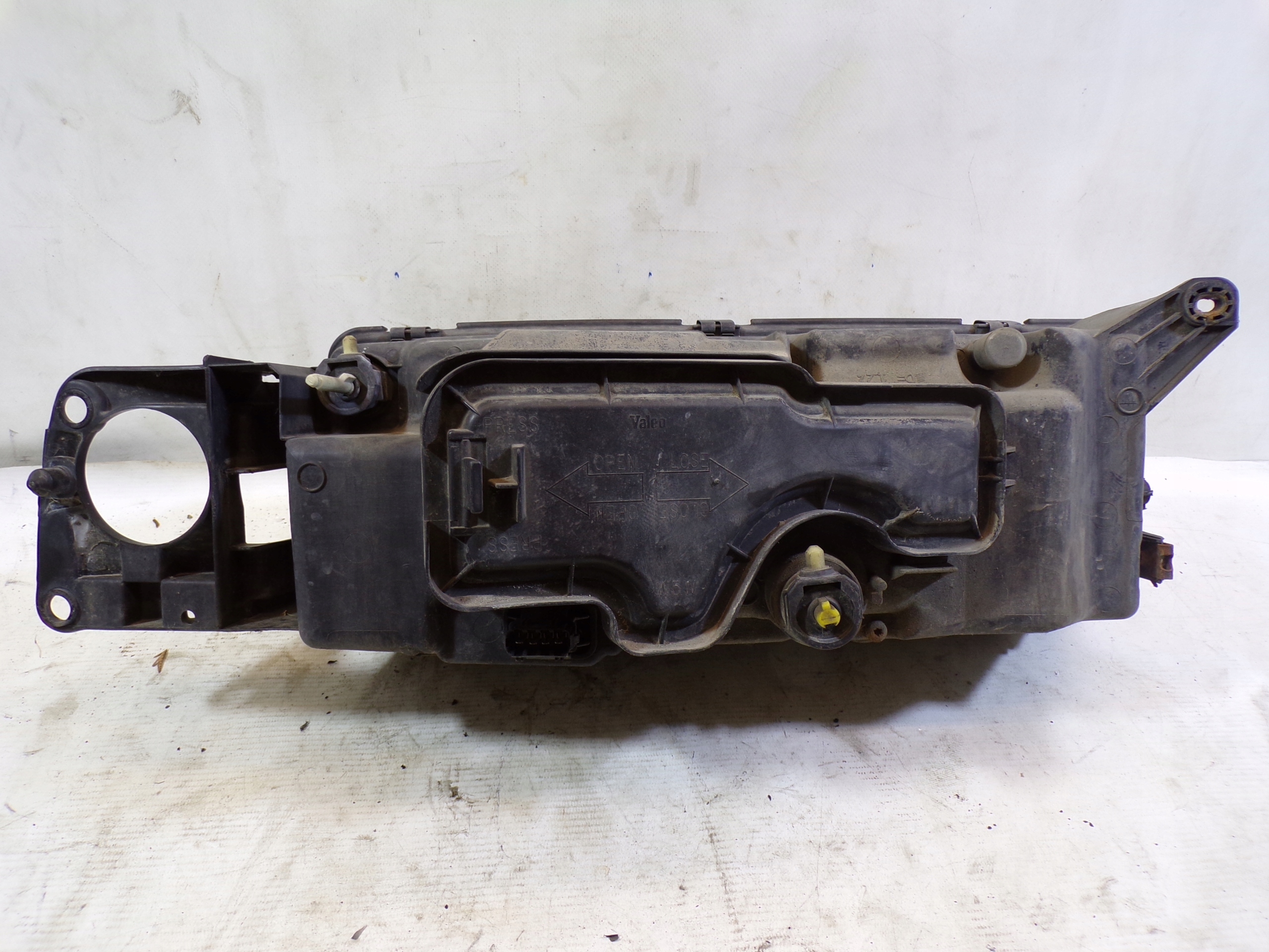 light front front left VOLVO S90 960 1998r (K)