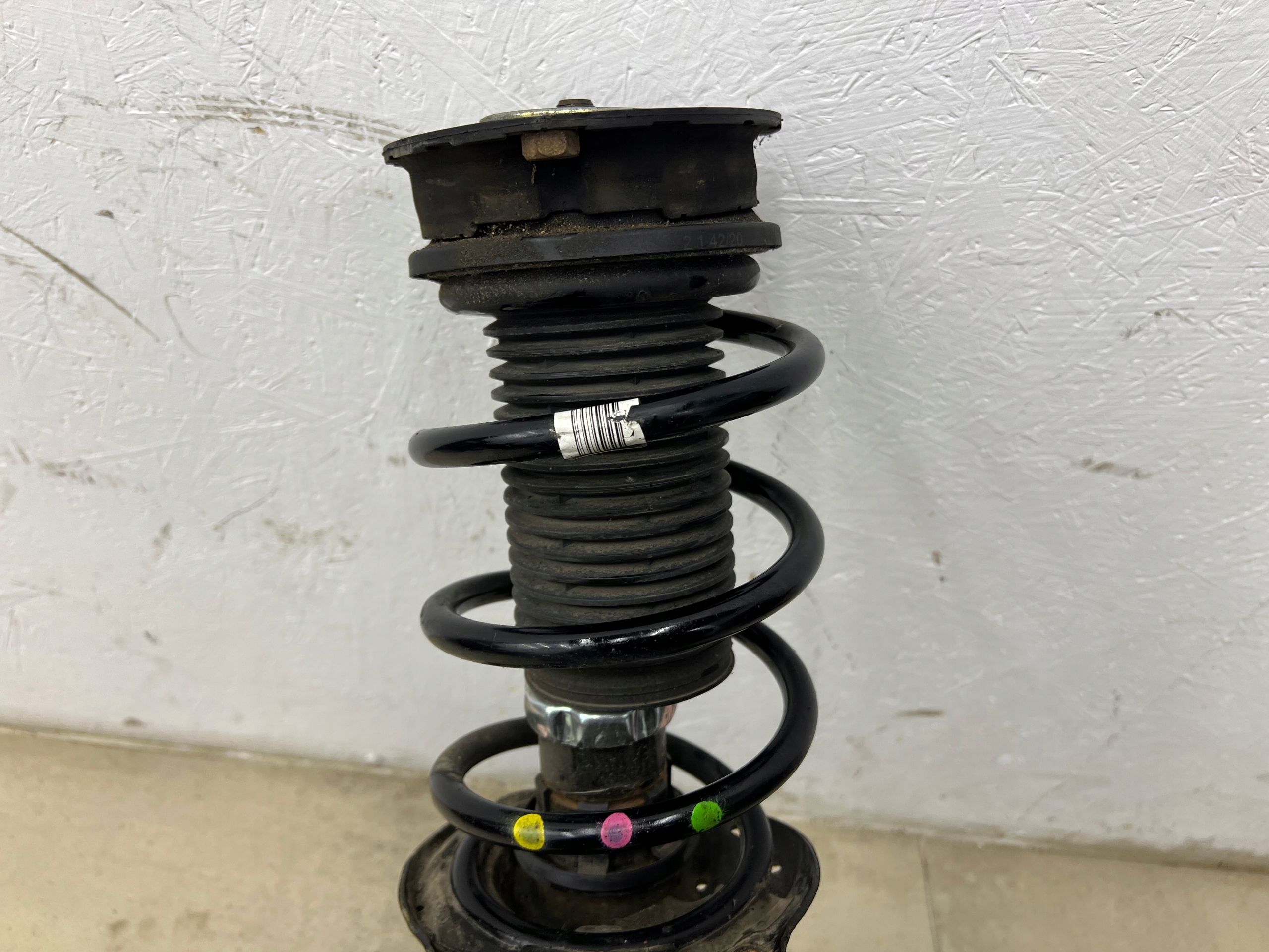 swing McPherson left front 5WA407257A LEON IV AUDI A3 8Y 20R