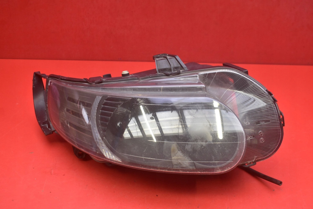 REFLEKTOR right light front XENON EU SAAB 9-5 1 and LIFT 05-10