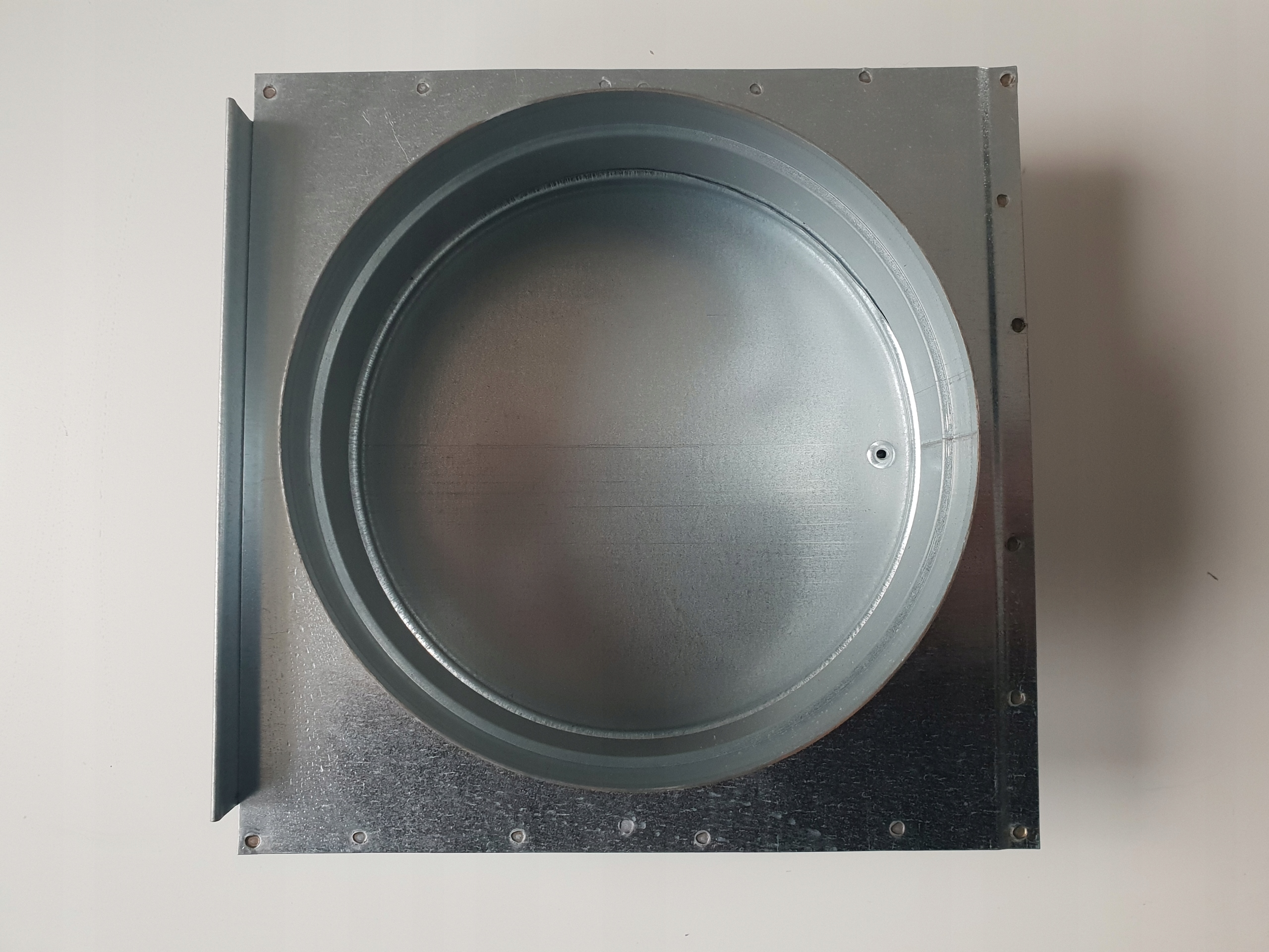 PRZEPUSTNICA ZASUWA GILOTYNA OCYNK SPIRO 200 Marka Darco