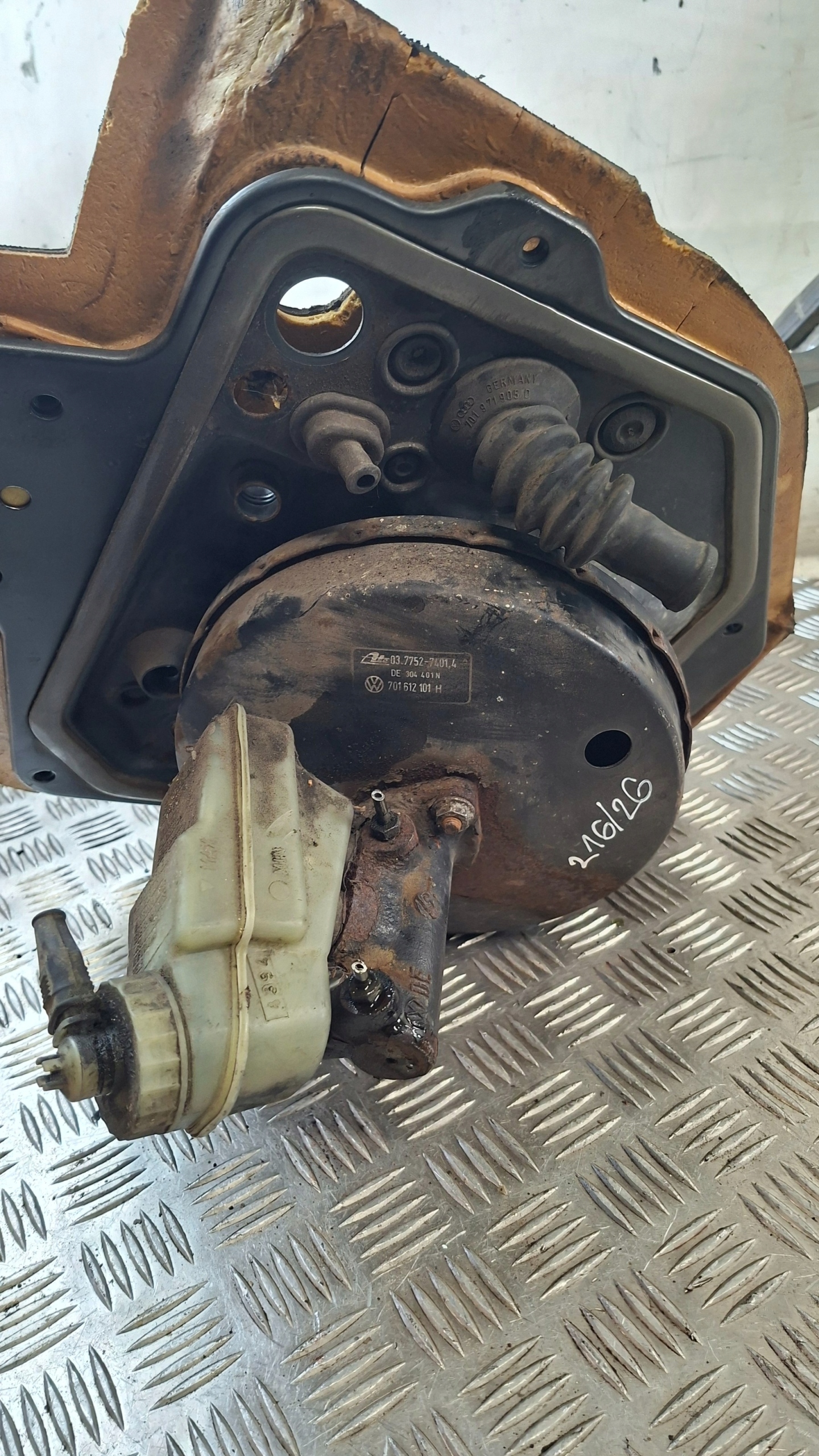 Servo pedale VW TRANSPORTER T4 1.9D