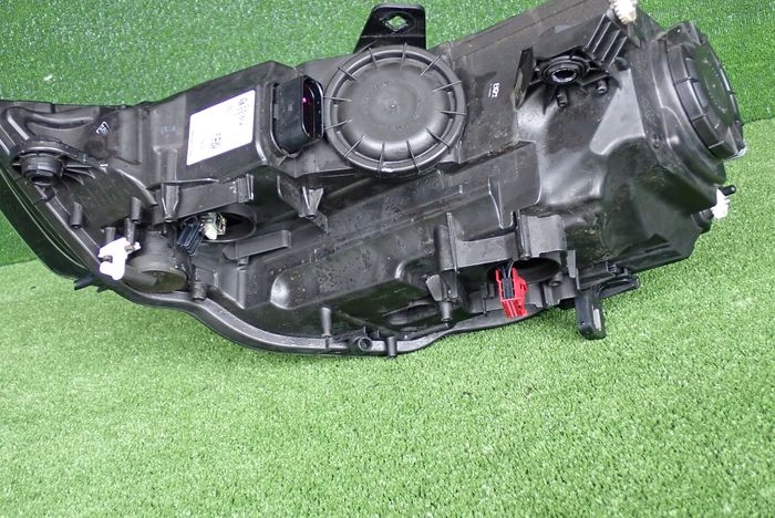 AUDI A3 8V XENON LED 12-16 reflektor right light right