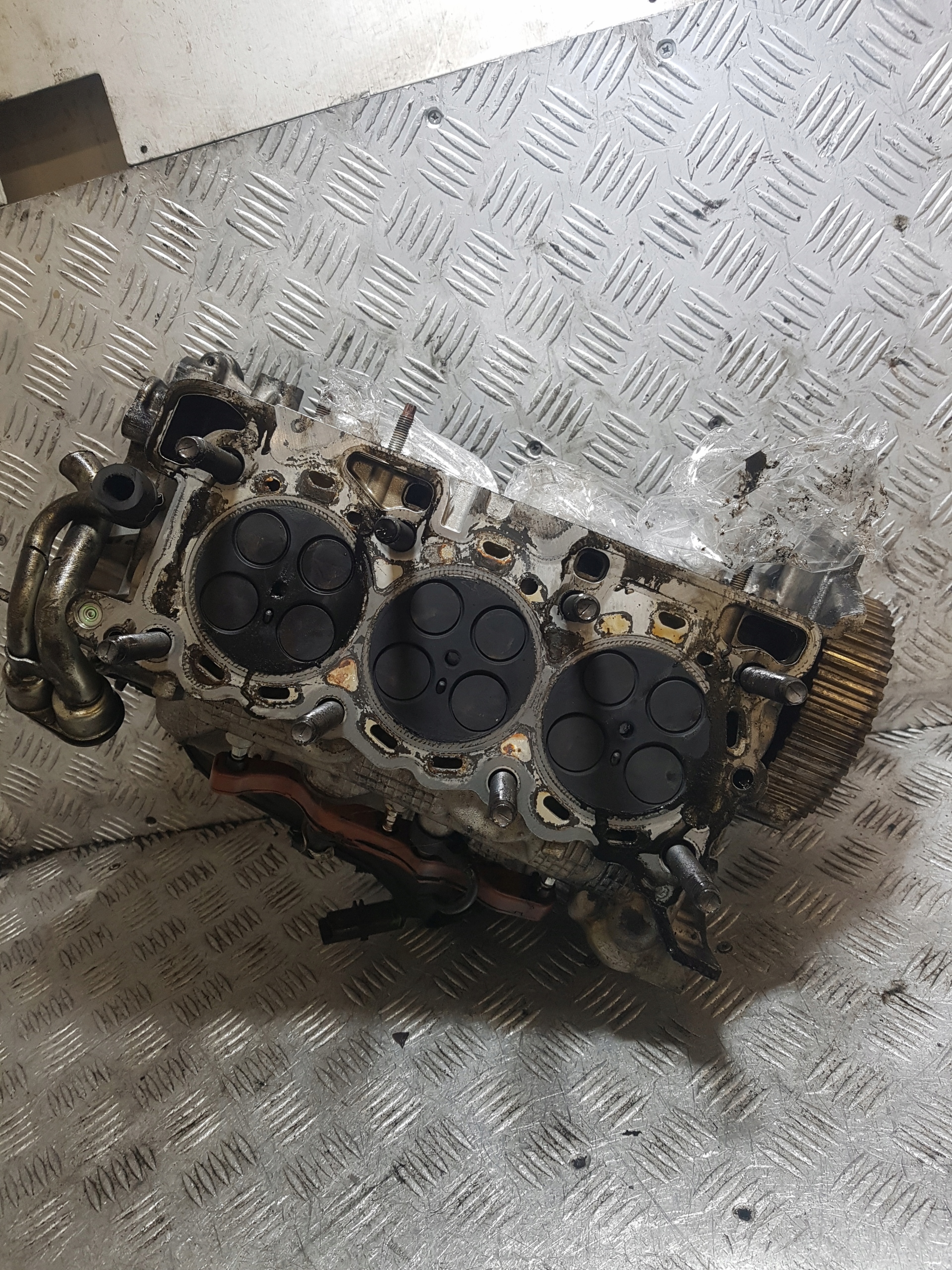 head. complete PEUGEOT 607 4R8Q-6090 2.7 D