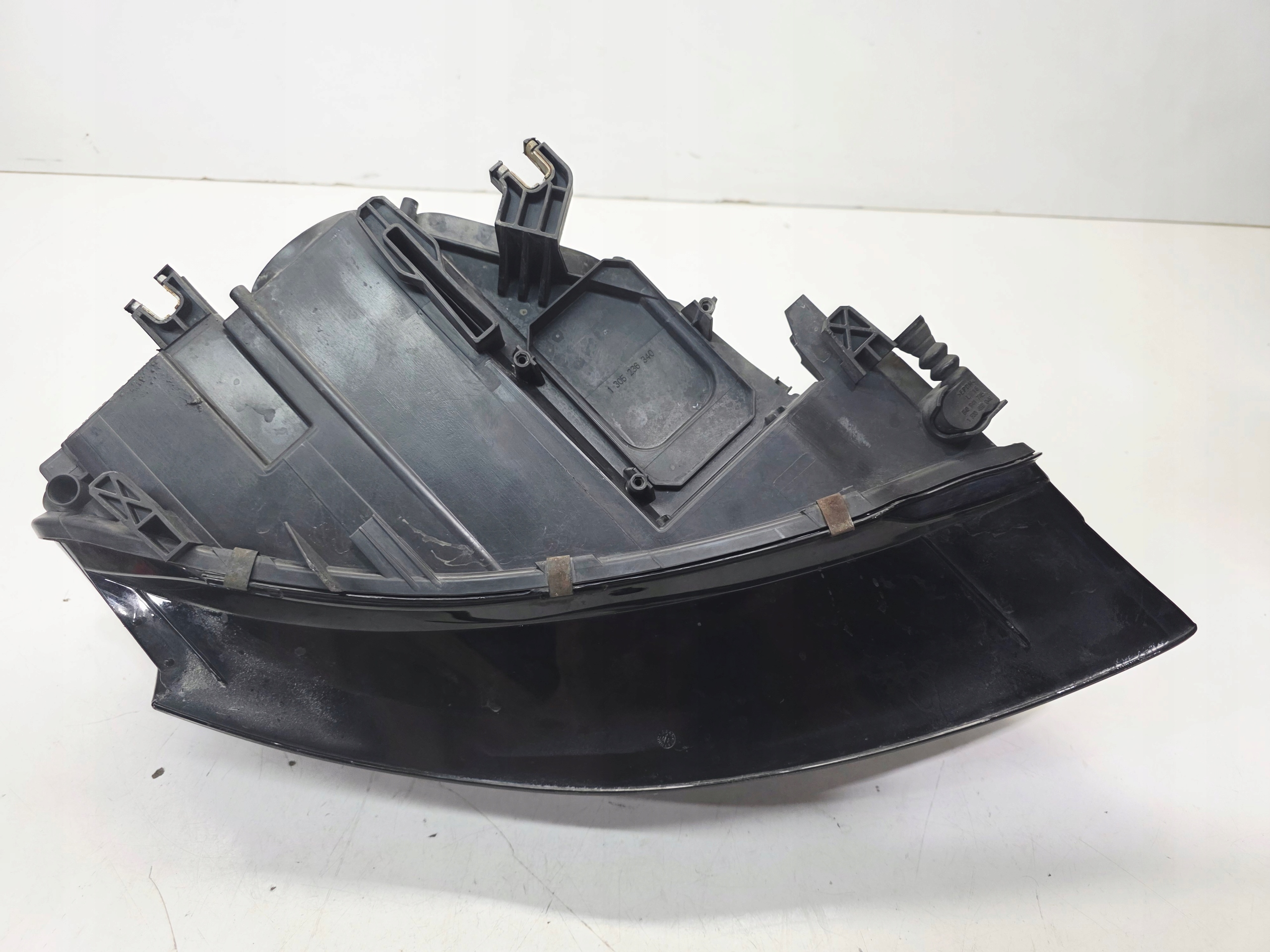 REFLEKTOR light left front BI XENON LED AUDI A4 B8 8K0941003C EU 62/25