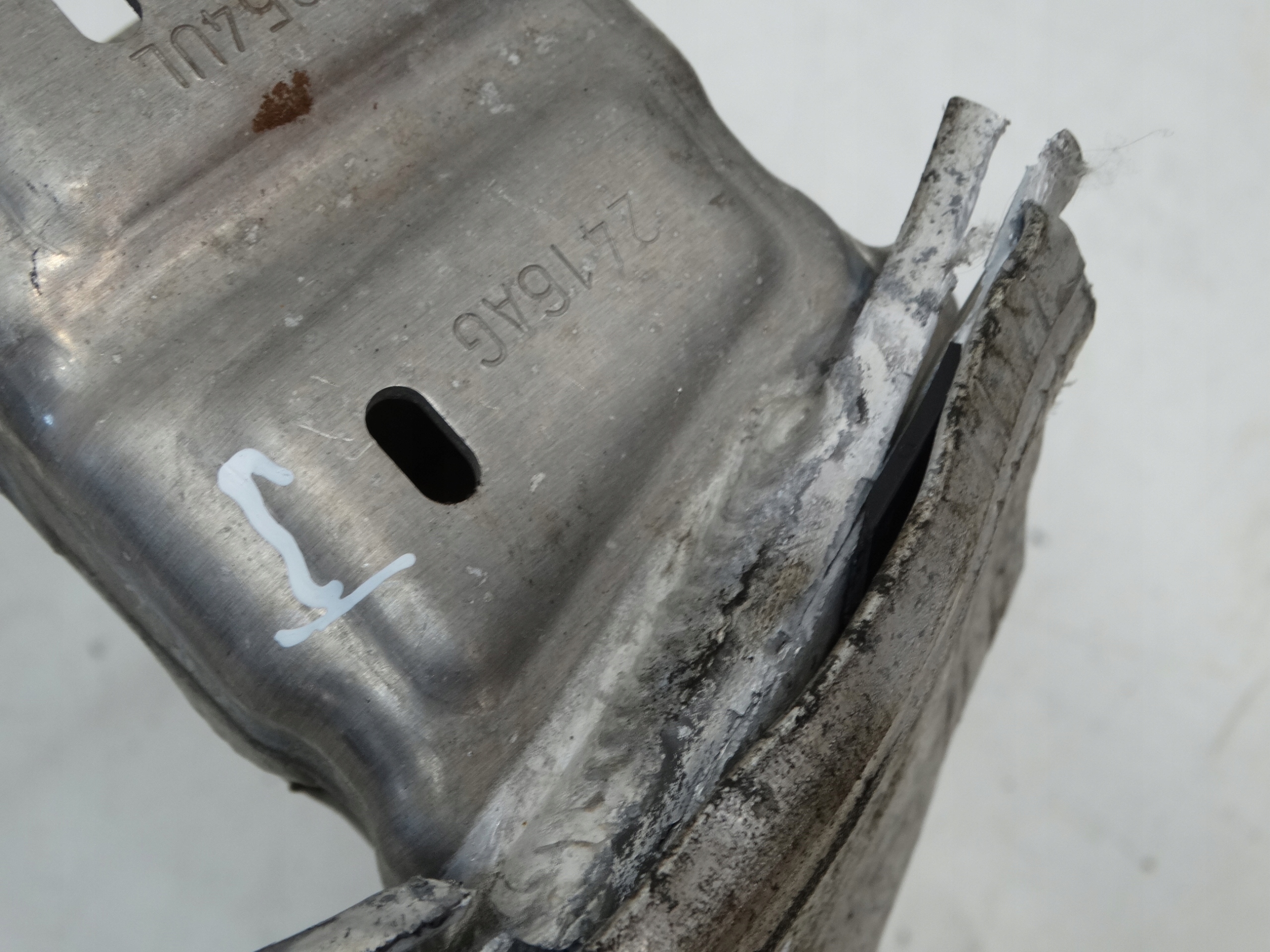 sider pillar below bumper front CITROEN C4 CACTUS 2016R. 9804370880