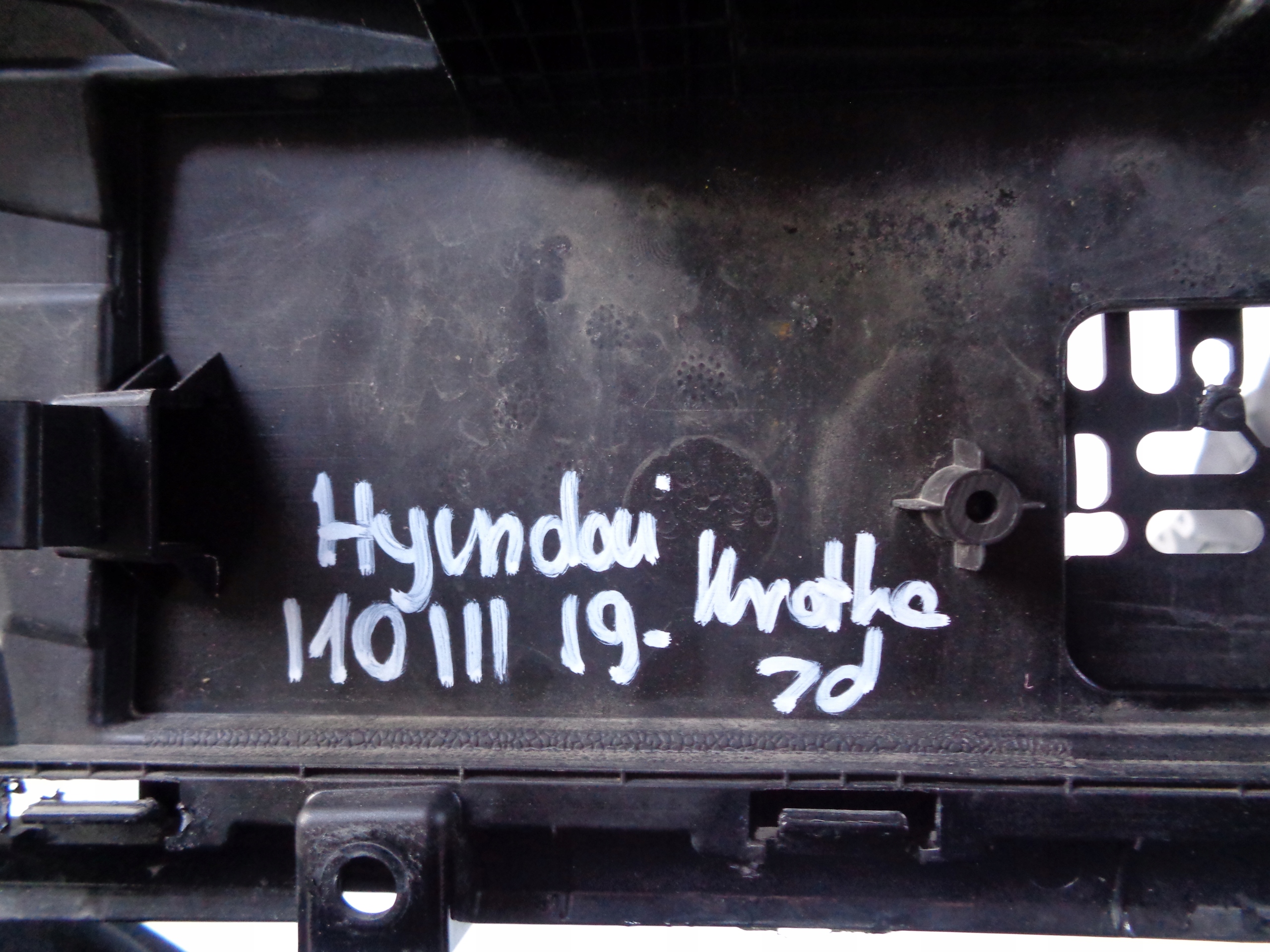 front PREKLADgrill grid HYUNDAI I10 III 19-23 MALOWANA