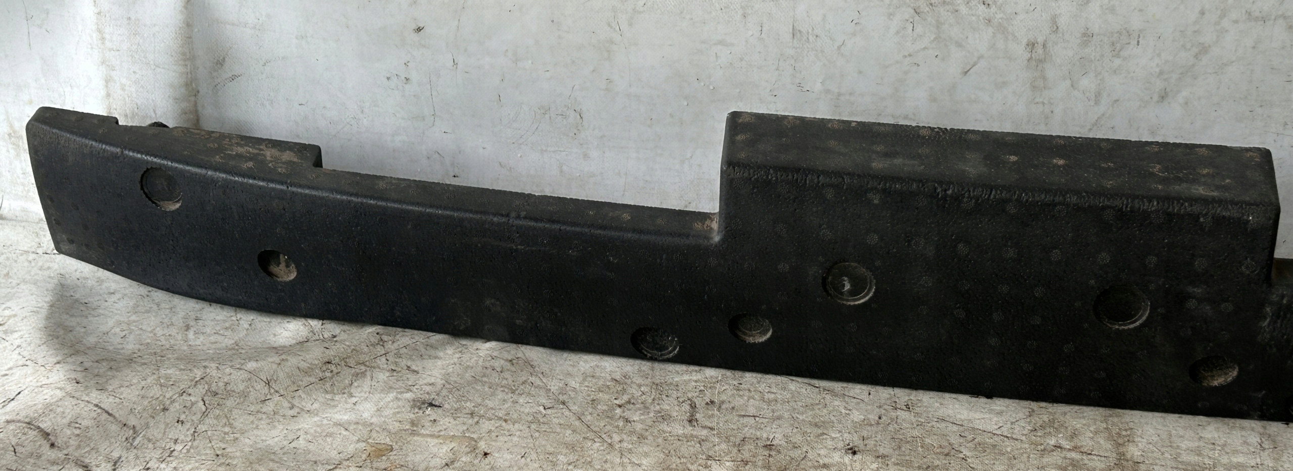 ABSORBER ZDERZKA rear part NISSAN MAXIMA A35 85090-9N00A