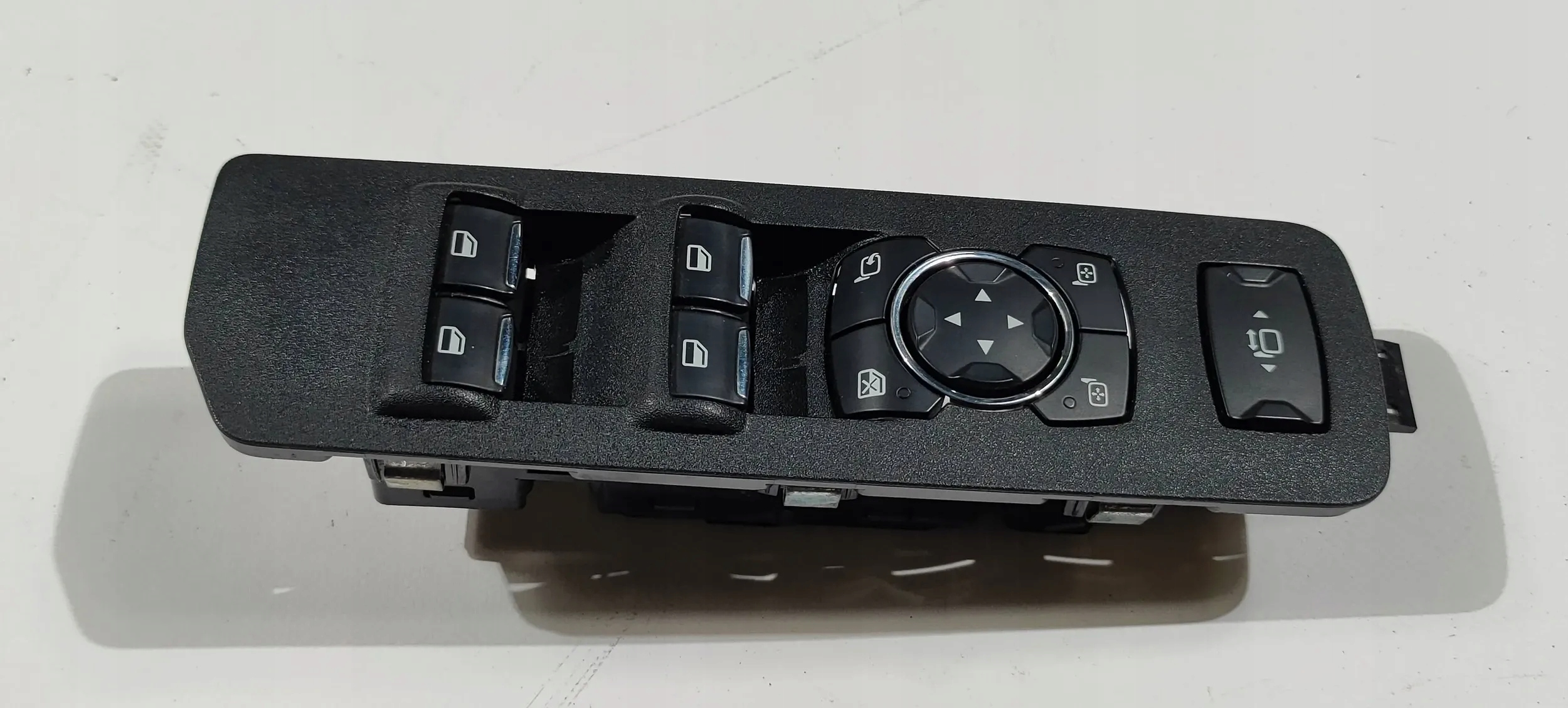 Panel window control switch left driver´s Ford F250 F350 2017
