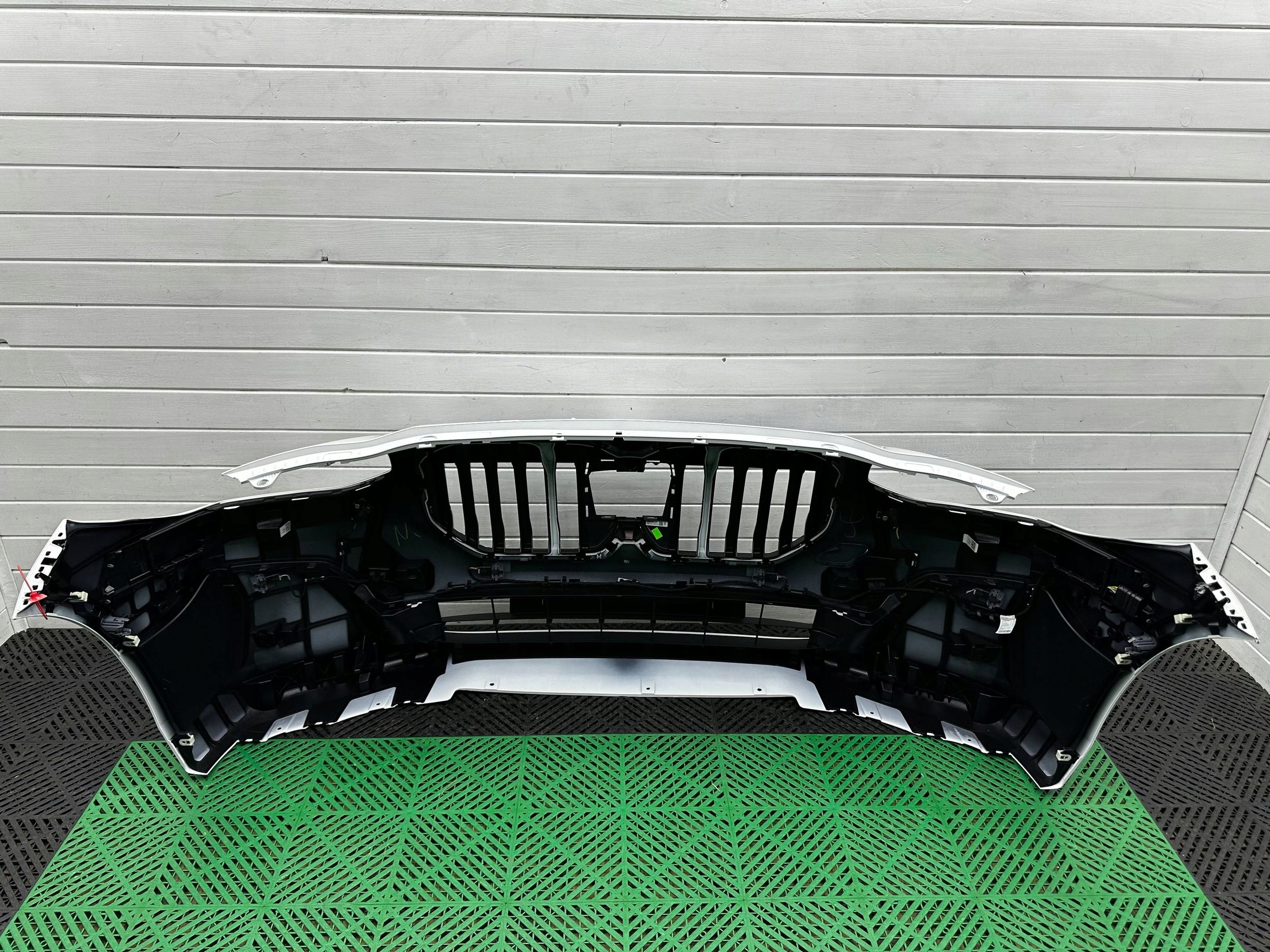 front bumper front BMW 2 Active Tourer U06 complete