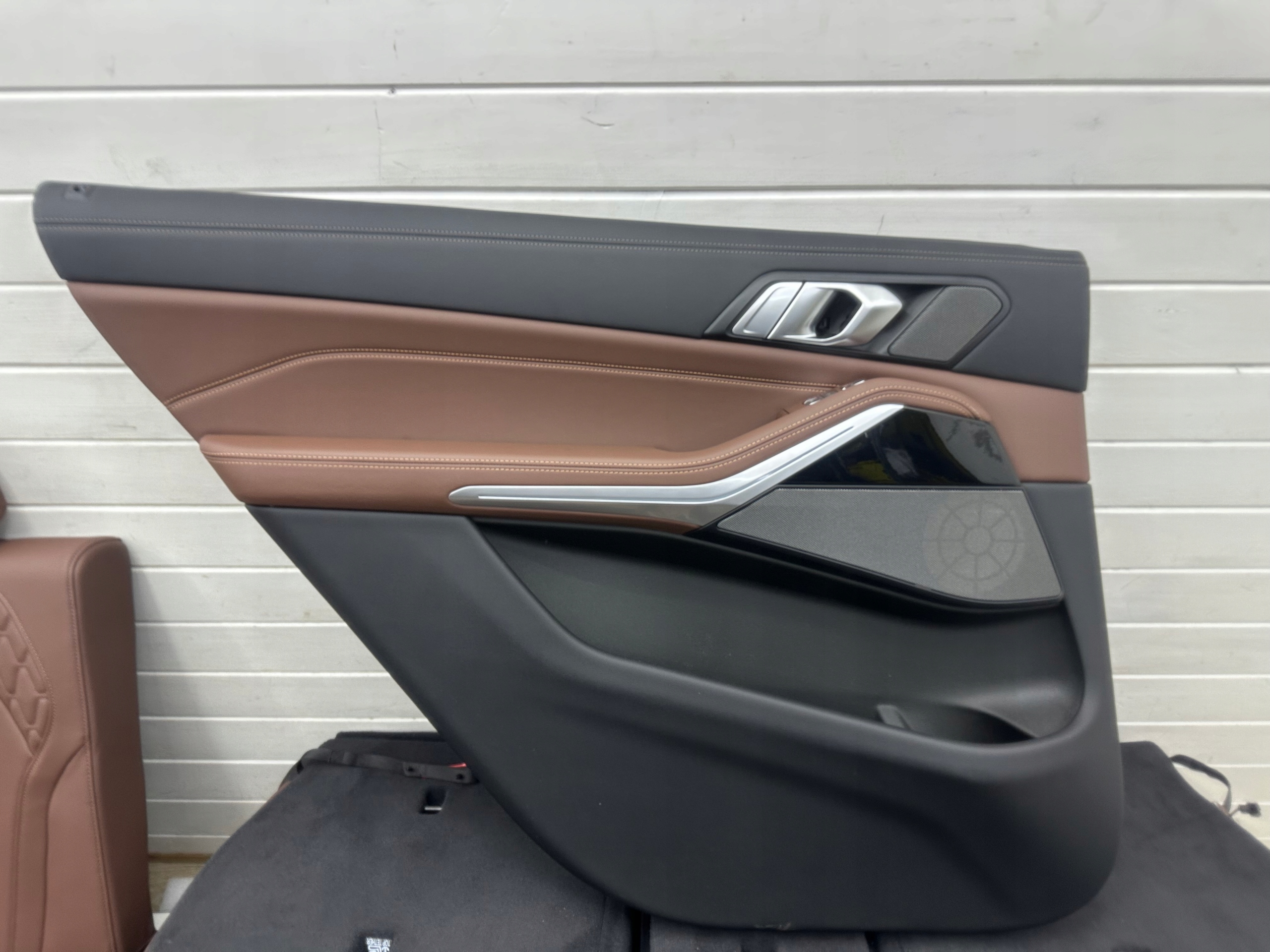 BMW X7 G07 LCI Sitze Sitz innere mitte 6 MIEJSC COFFE KOMFORT