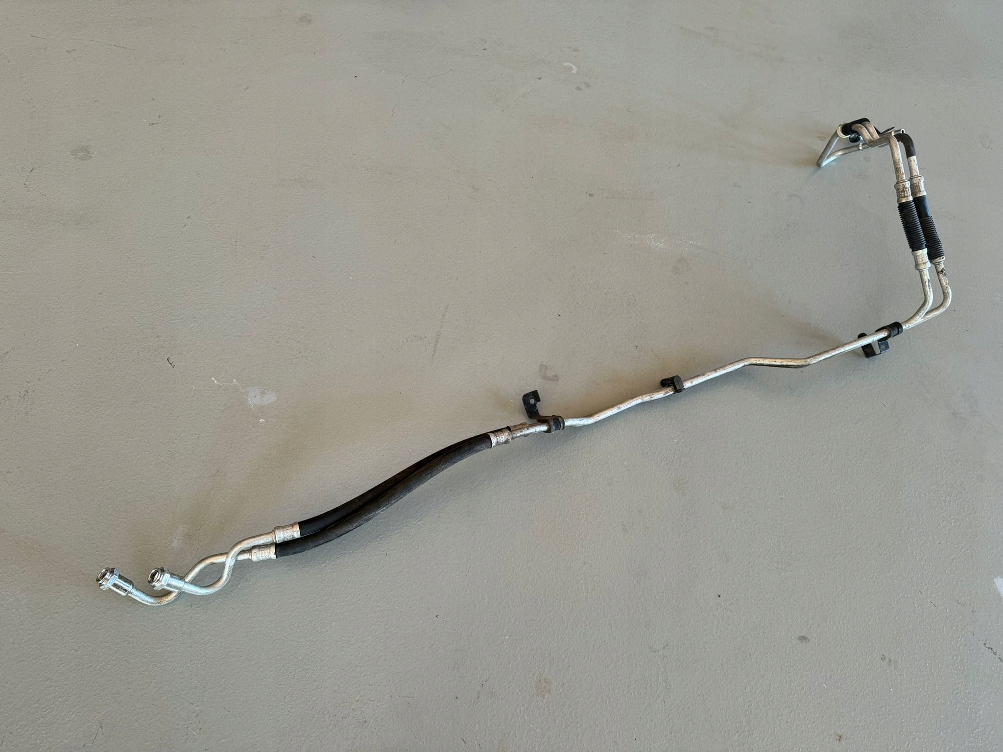 DODGE RAM V 1500 19< PRZEWODY OLEJOWE SKRZYNI BIEGÓW