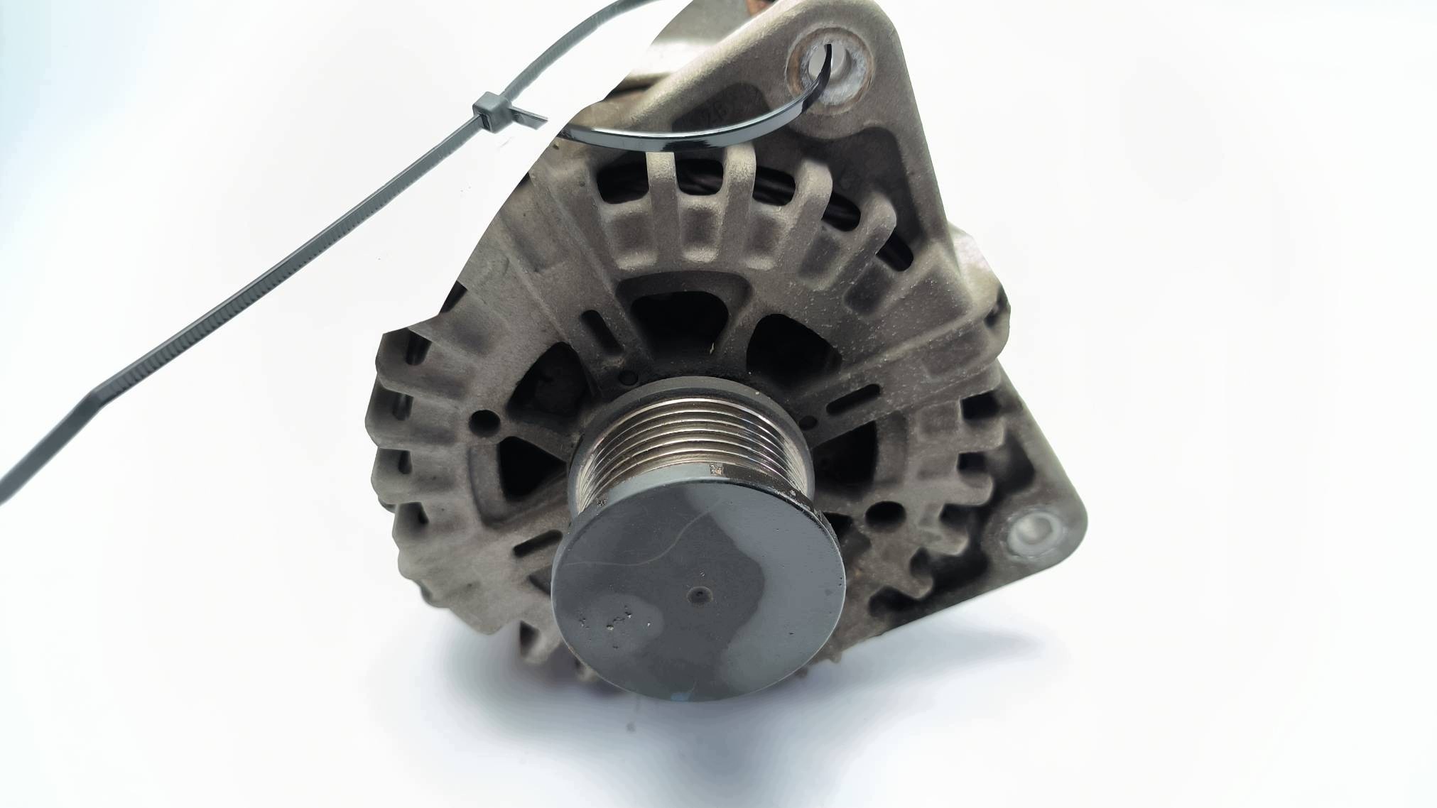 alternator 231007619R RENAULT MASTER III LIFT