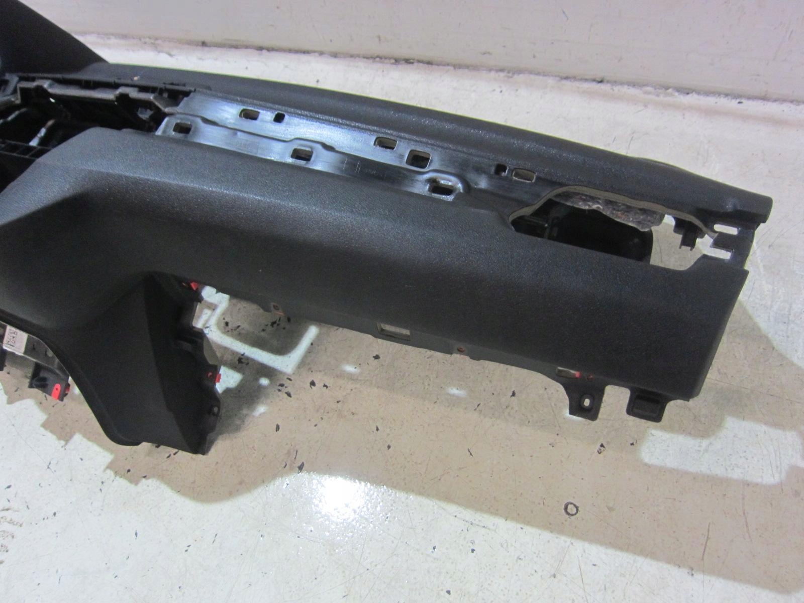 BMW X1 F48 dashboard instrument panel console 6969855 HEAD UP black 51456969855