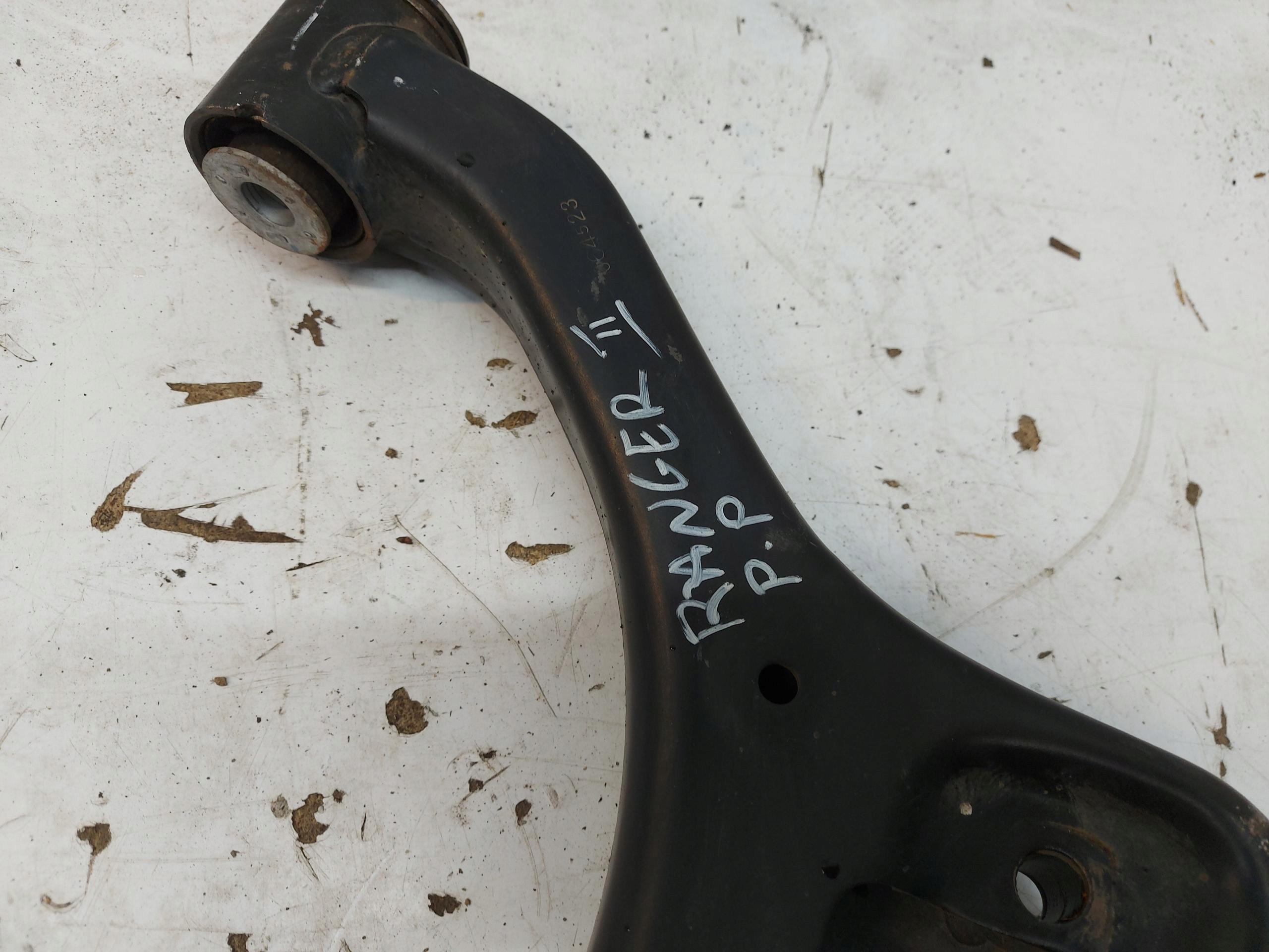 Ford Ranger VI 6 2.0 TDCI arm front right lower MB3C-3078-G3C