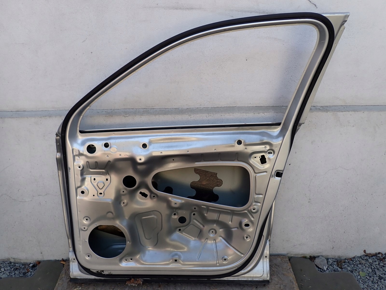 door right front right front SEAT TARRACO KN2 2018- 5NA831056N
