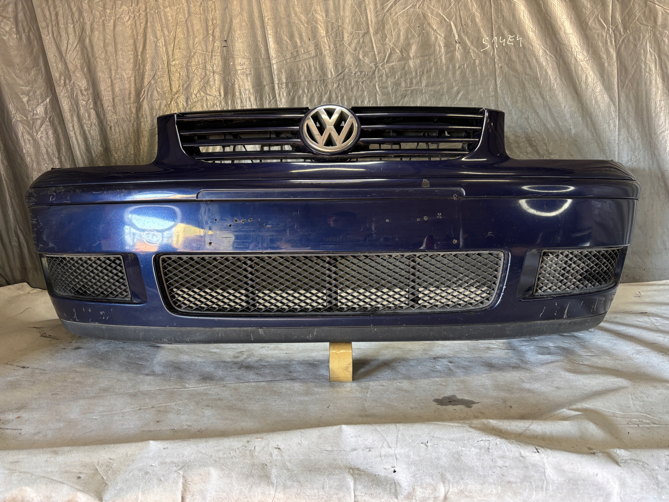 front bumper Volkswagen Polo III 3 lift k: LB5N
